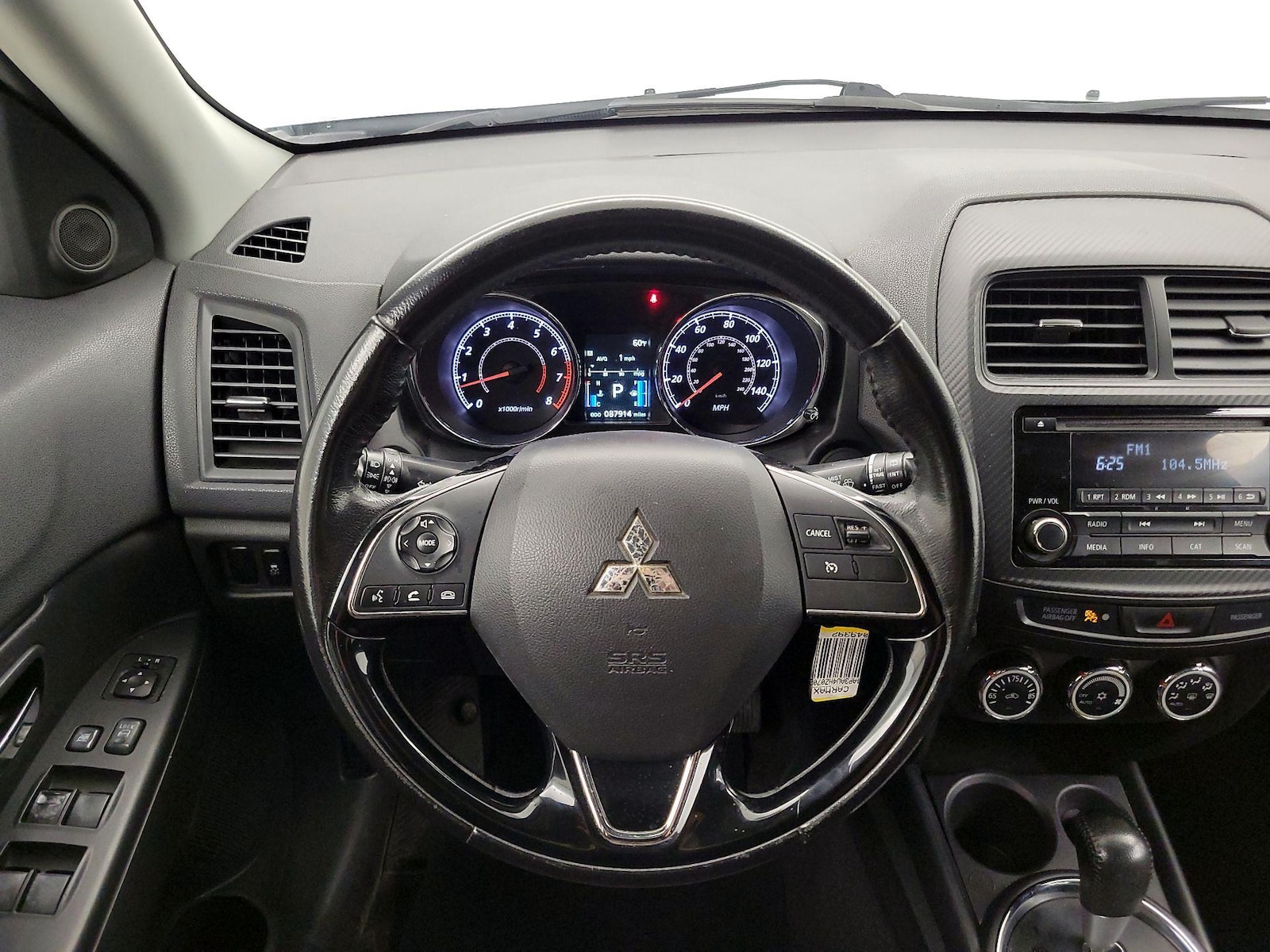 2017 Mitsubishi Outlander Sport ES - Photo 11