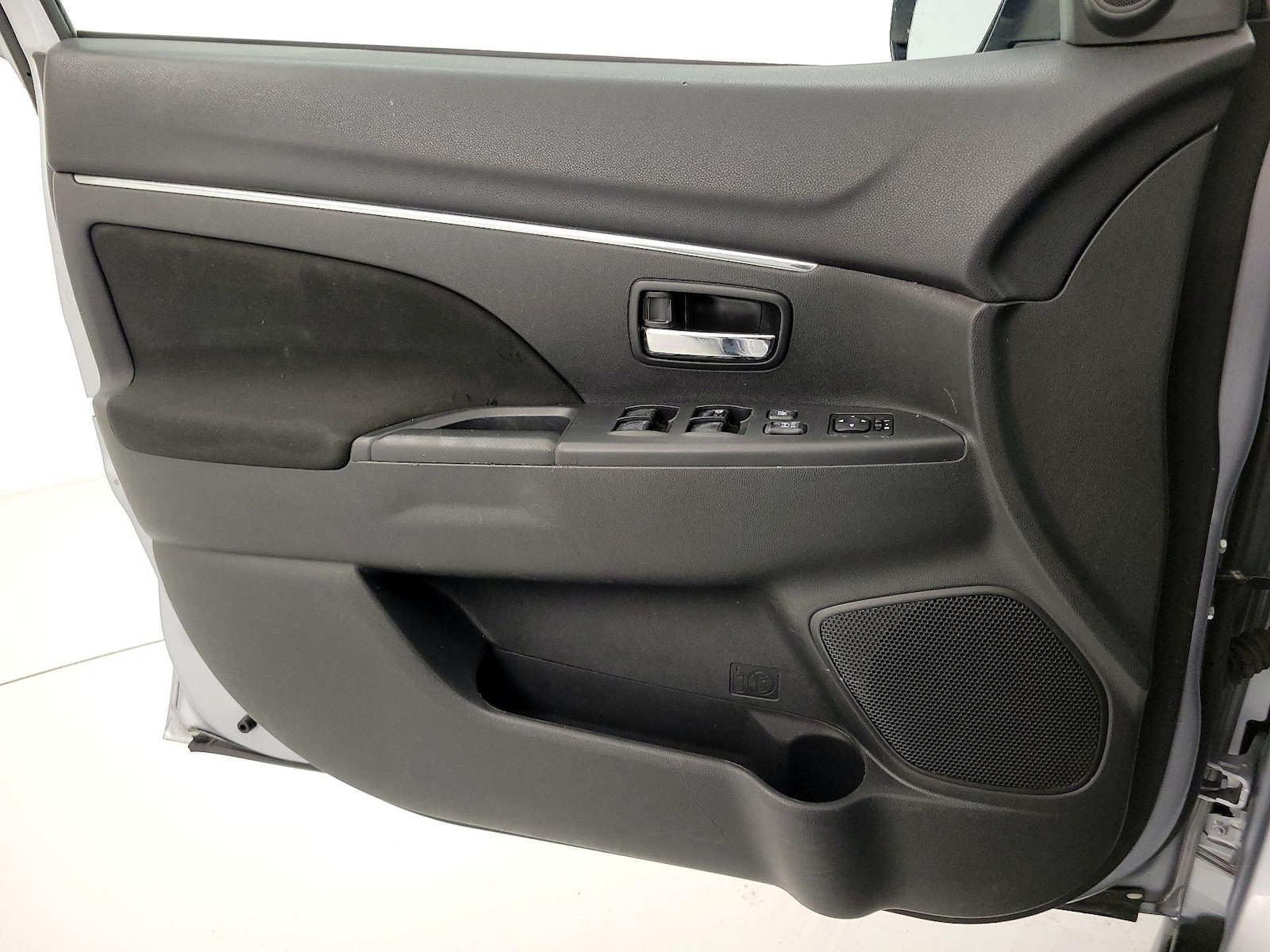 2017 Mitsubishi Outlander Sport ES - Photo 13