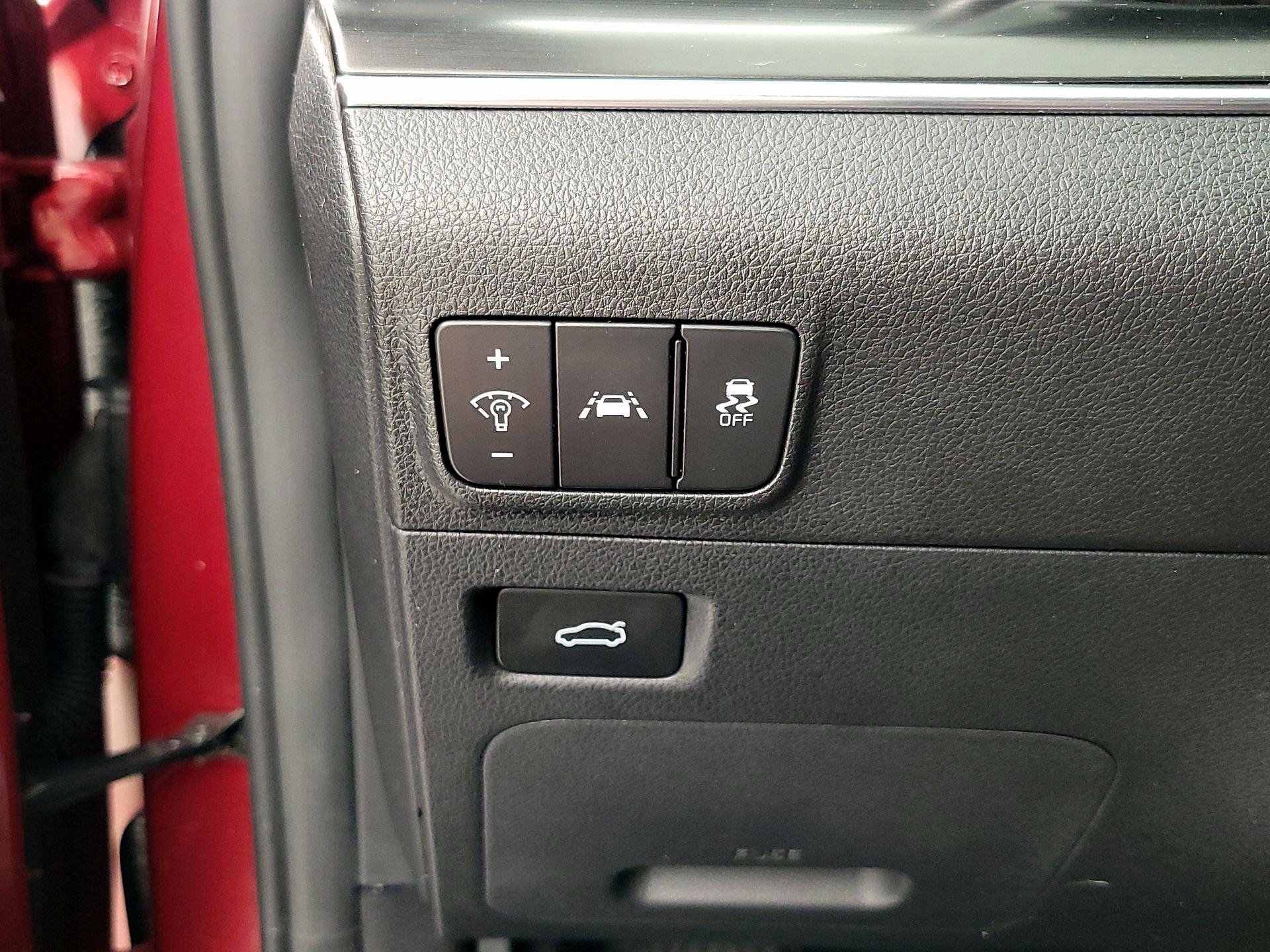 Thumbnail: 2024 Kia K5 - 13