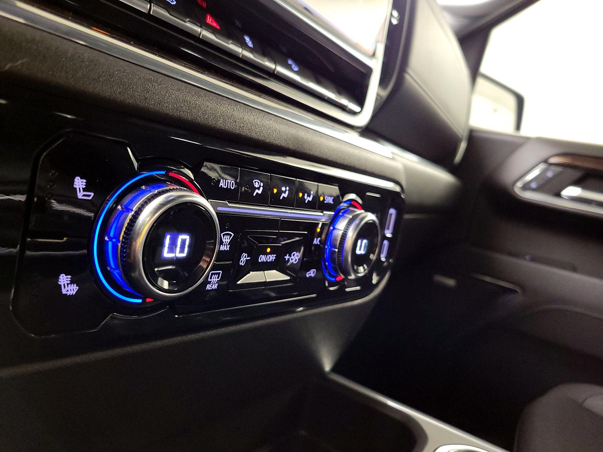 Thumbnail: 2024 GMC Sierra 1500 - 16