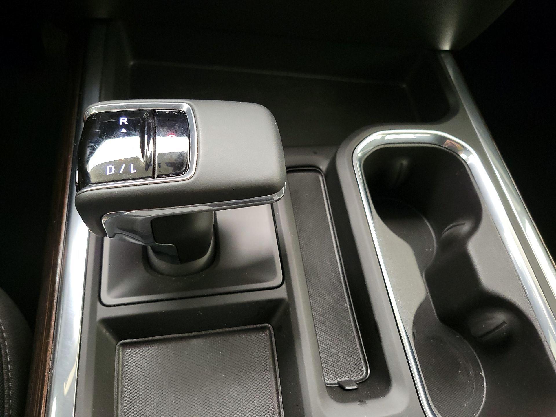 Thumbnail: 2024 GMC Sierra 1500 - 17