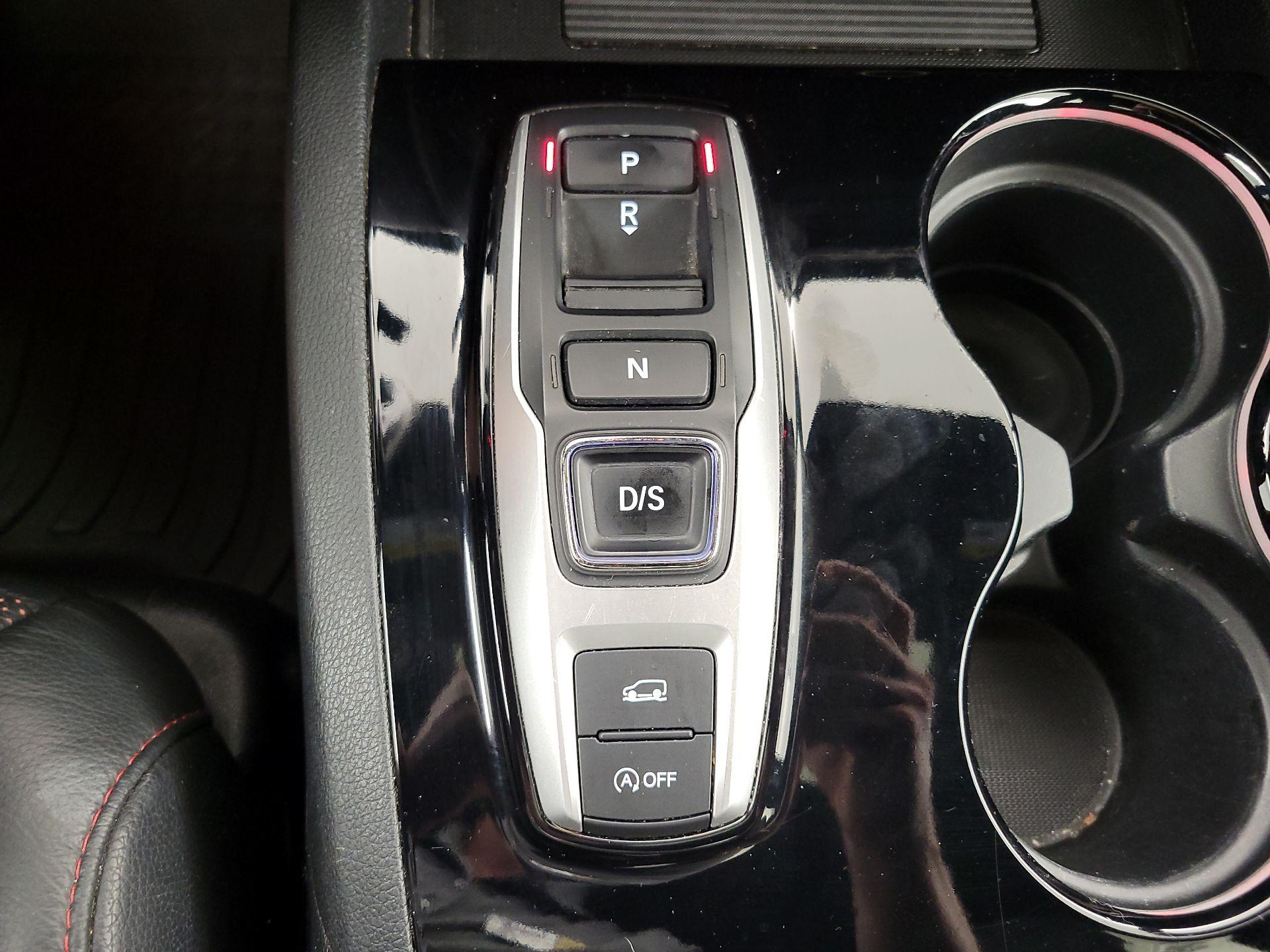 Thumbnail: 2020 Honda Pilot - 18