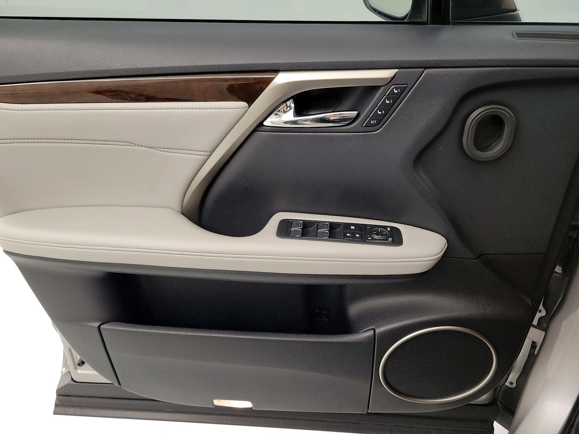 Thumbnail: 2019 Lexus RX - 12