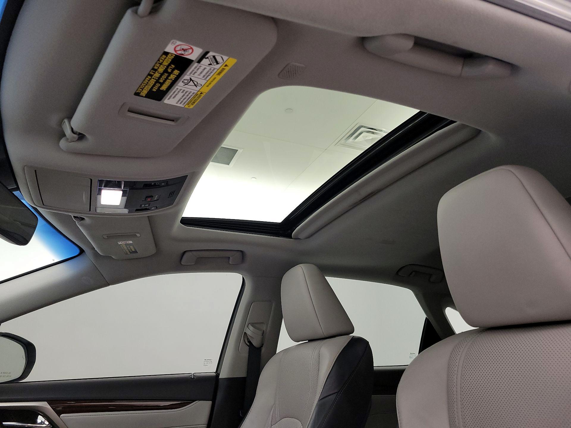 Thumbnail: 2019 Lexus RX - 20