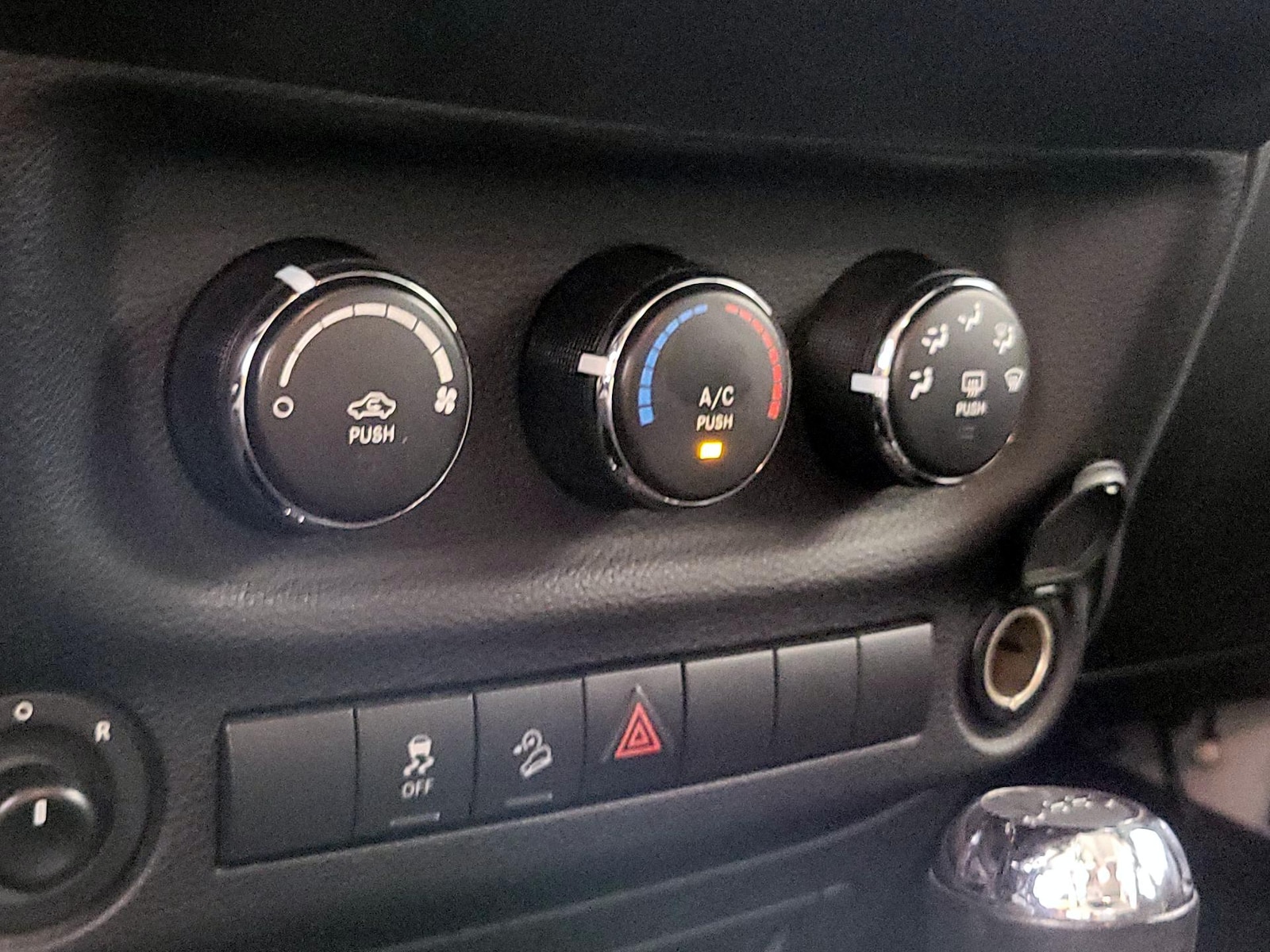 2017 Jeep Wrangler Unlimited Sport S - Photo 15
