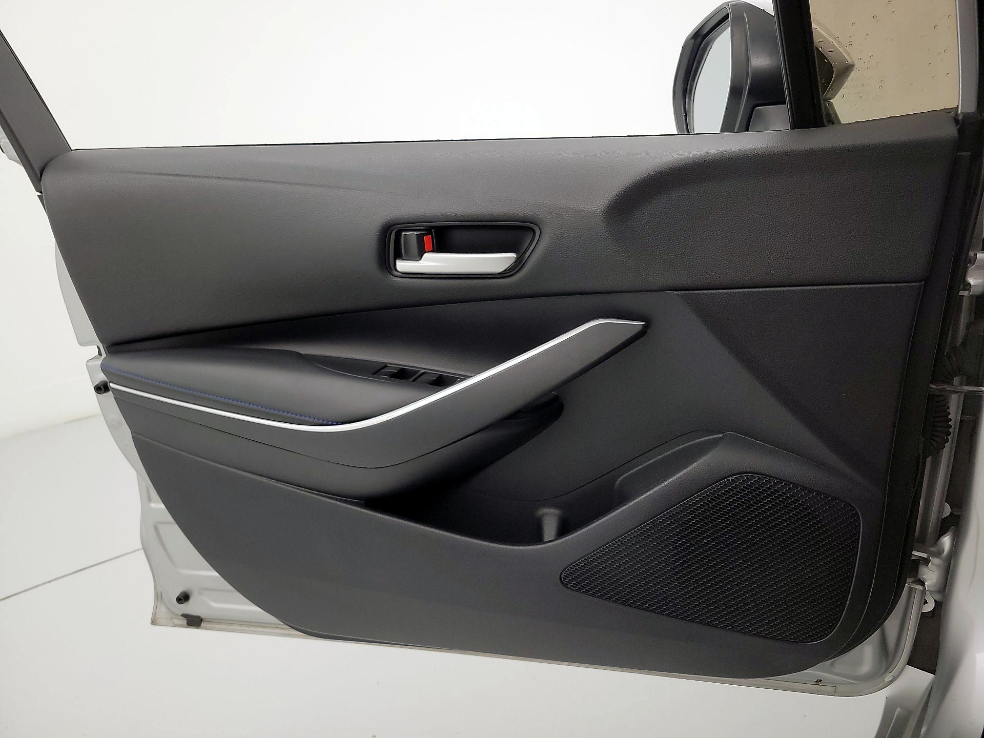 Thumbnail: 2021 Toyota Corolla - 12