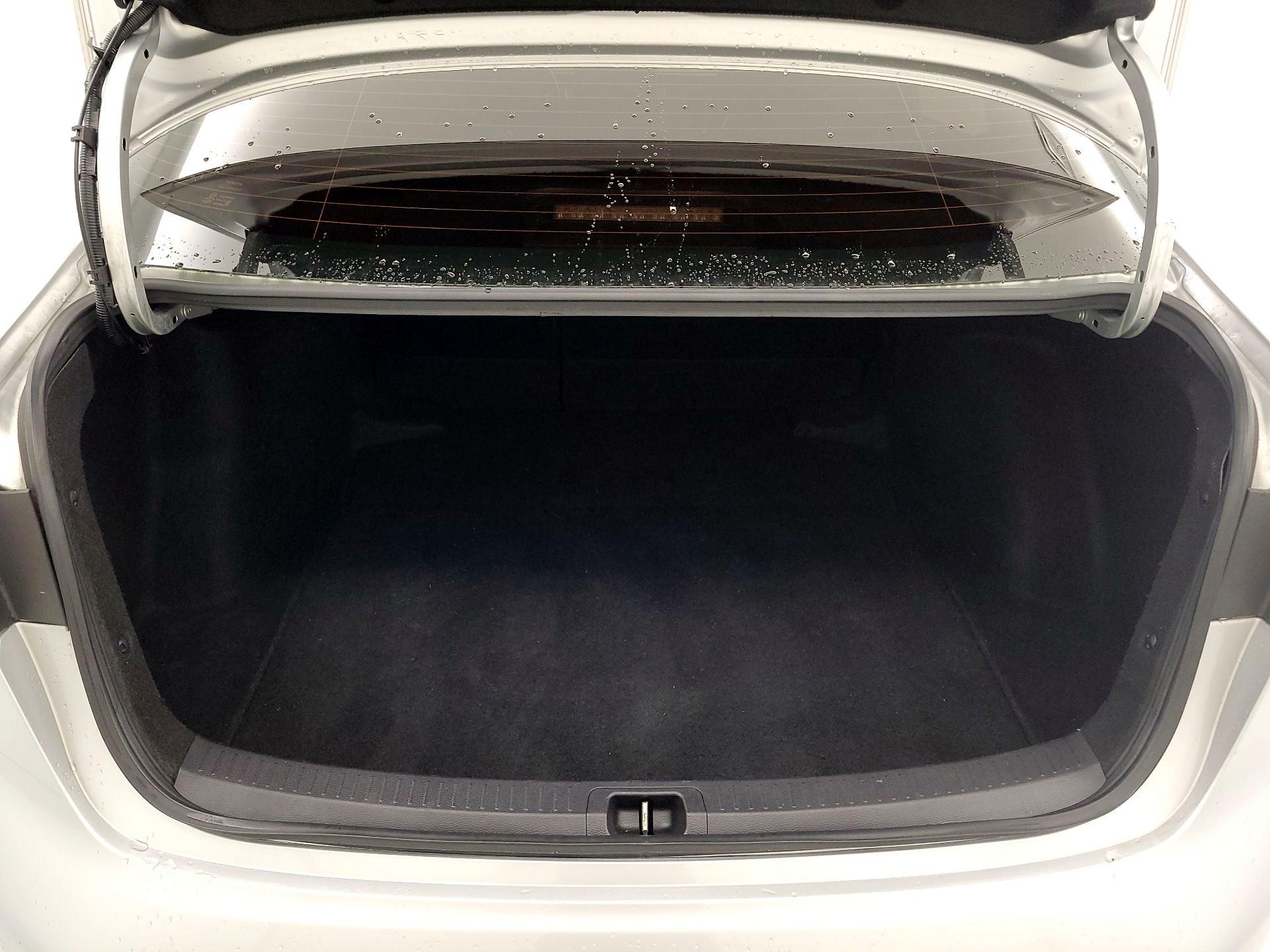 Thumbnail: 2021 Toyota Corolla - 20