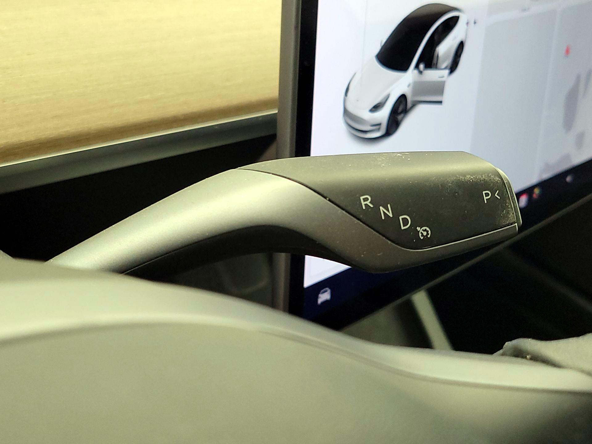 Thumbnail: 2021 Tesla Model 3 - 17