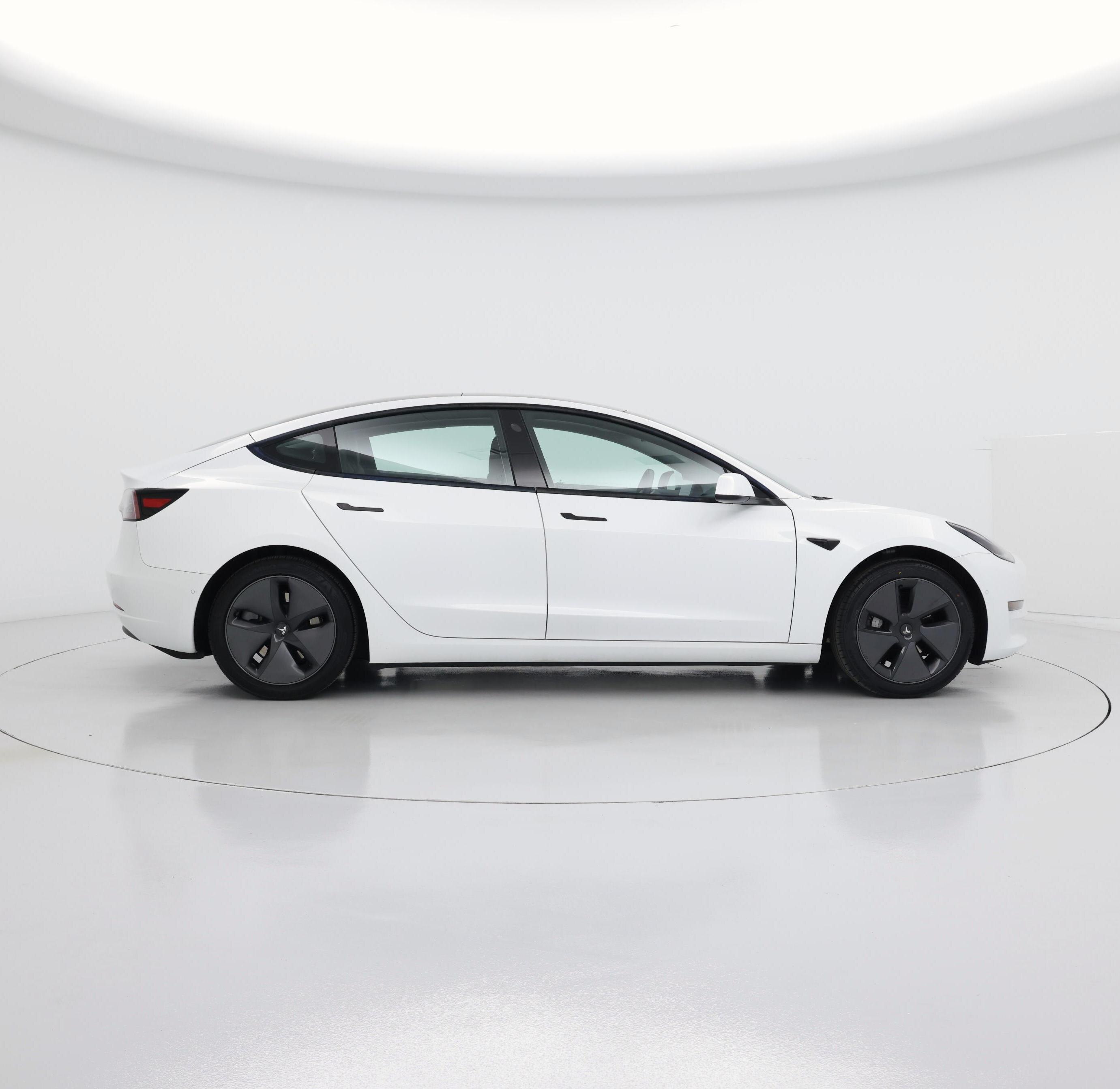 Thumbnail: 2021 Tesla Model 3 - 7