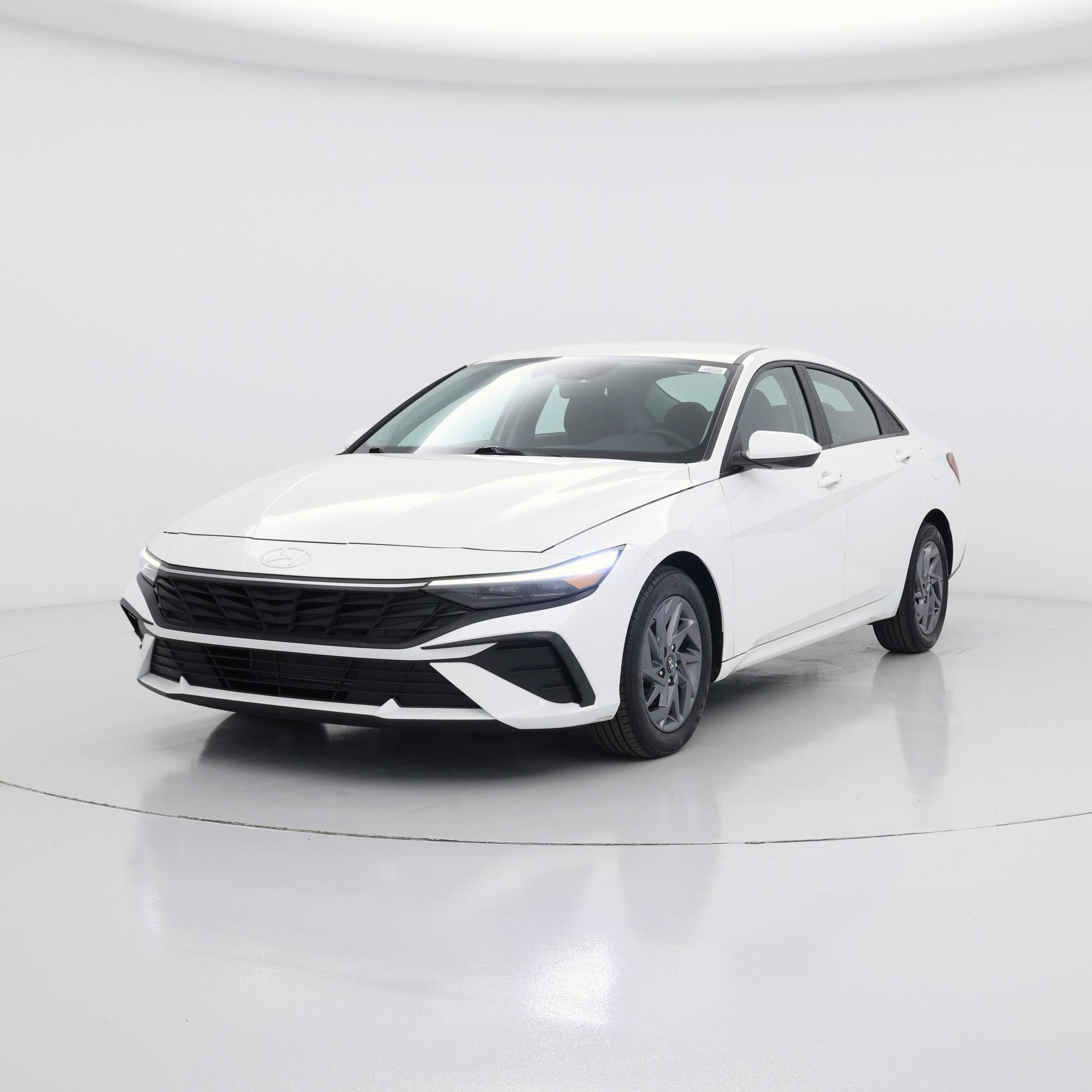 Thumbnail: 2024 Hyundai Elantra - 4