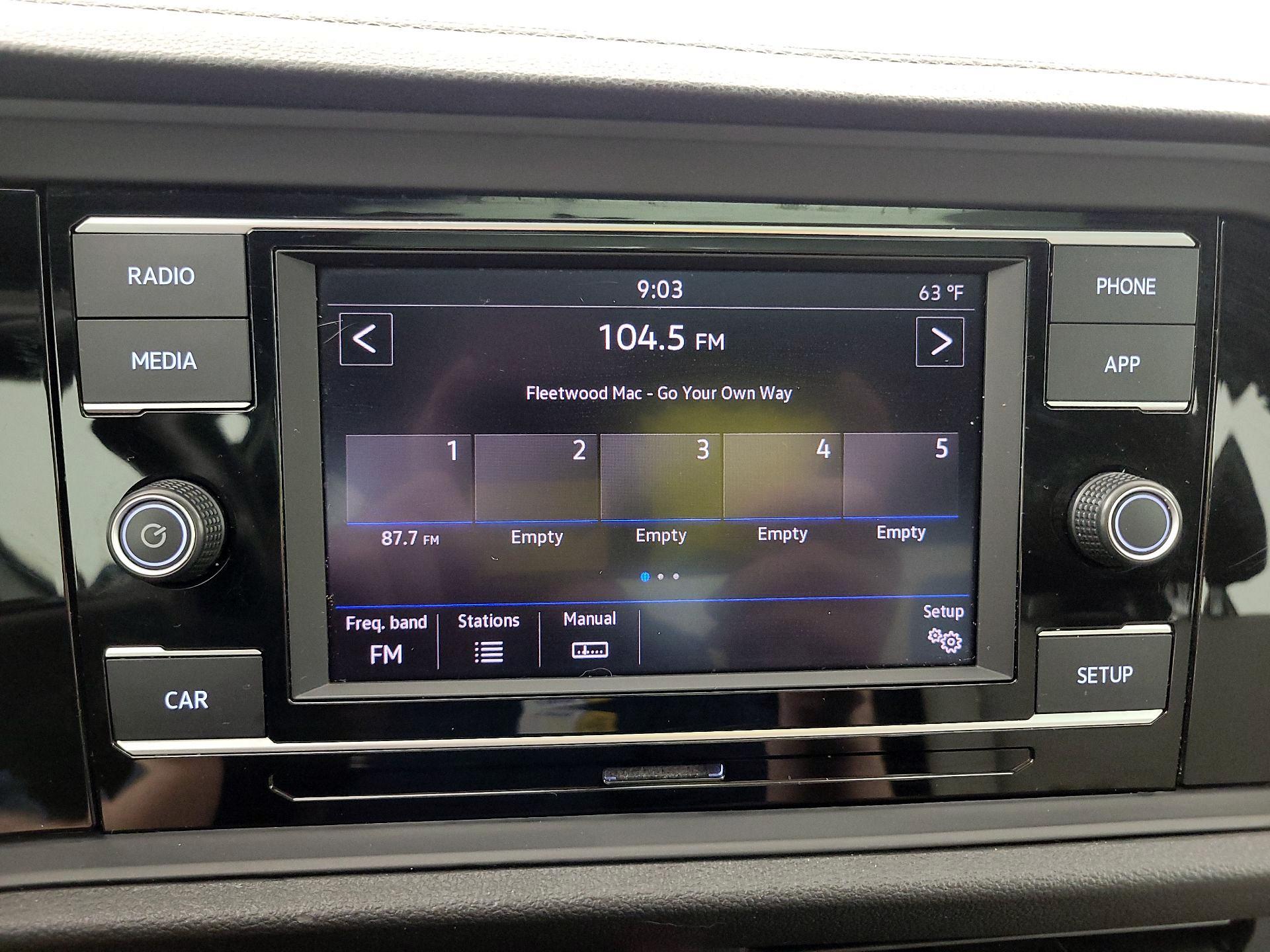 Thumbnail: 2019 Volkswagen Jetta - 15