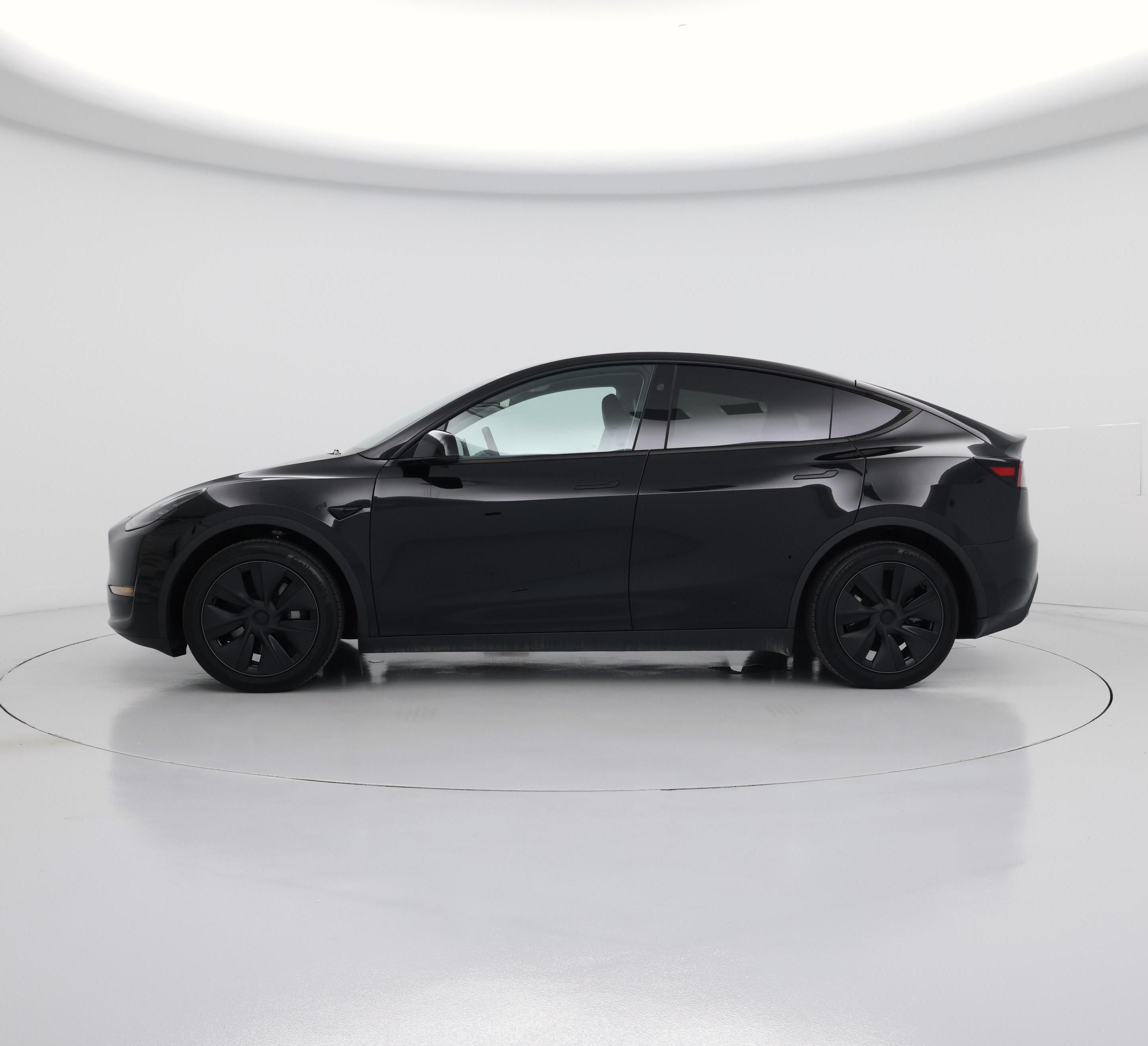 Thumbnail: 2025 Tesla Model Y - 3