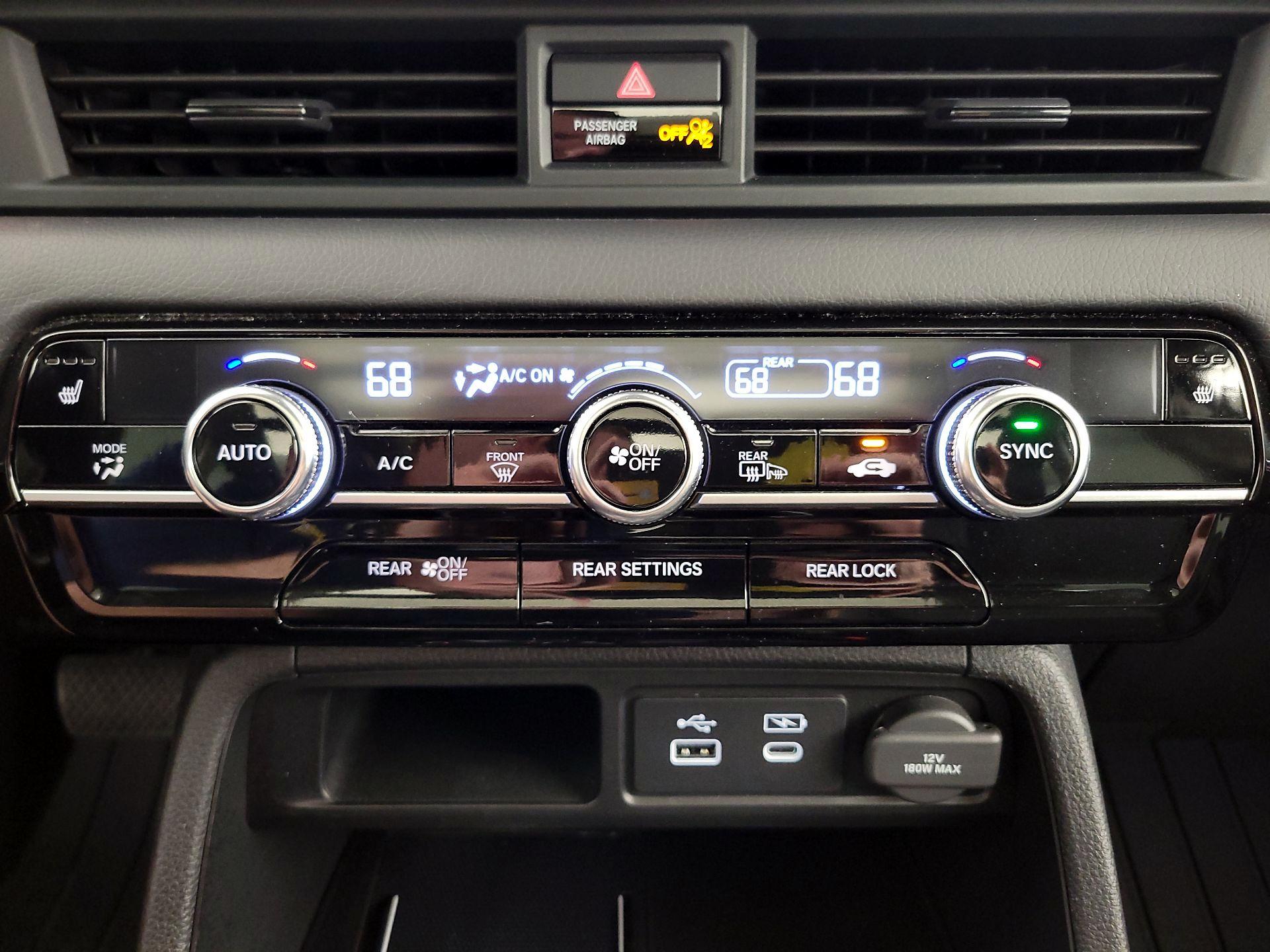 Thumbnail: 2023 Honda Pilot - 17