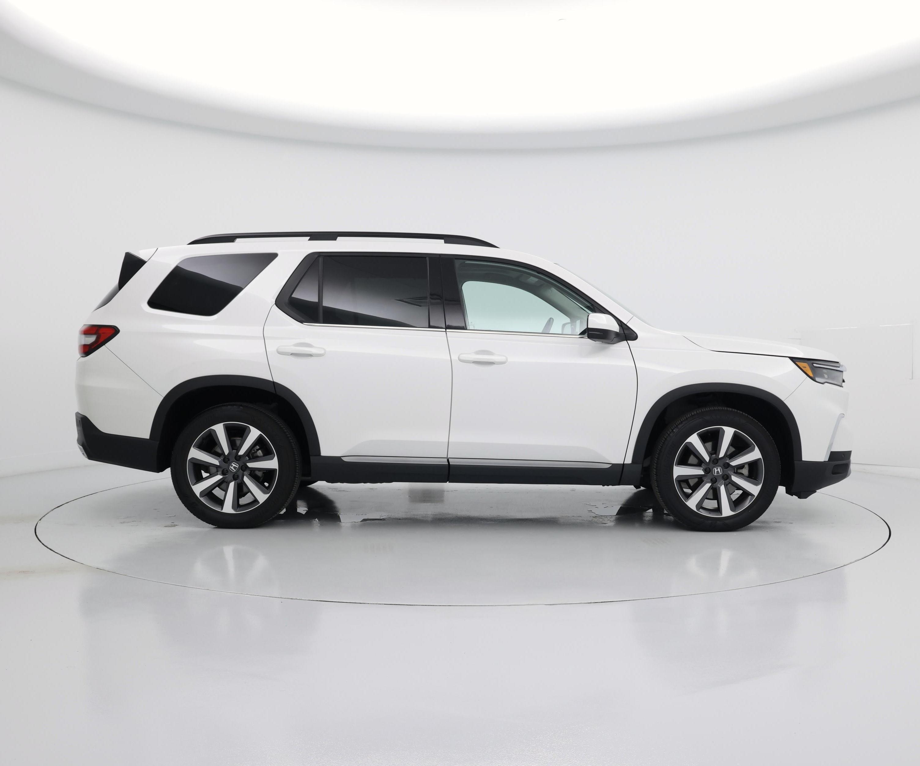 Thumbnail: 2023 Honda Pilot - 7