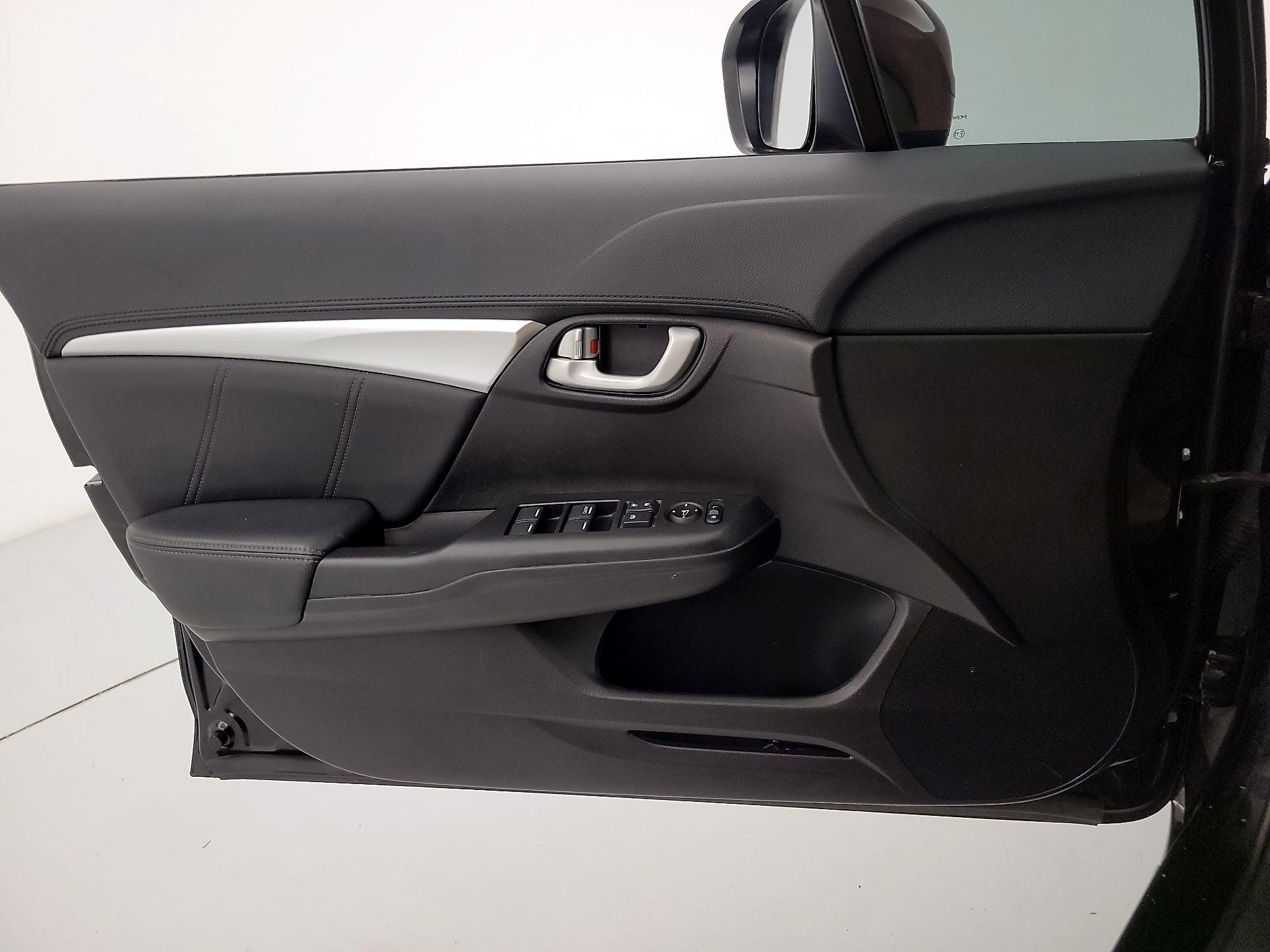 Thumbnail: 2015 Honda Civic - 12