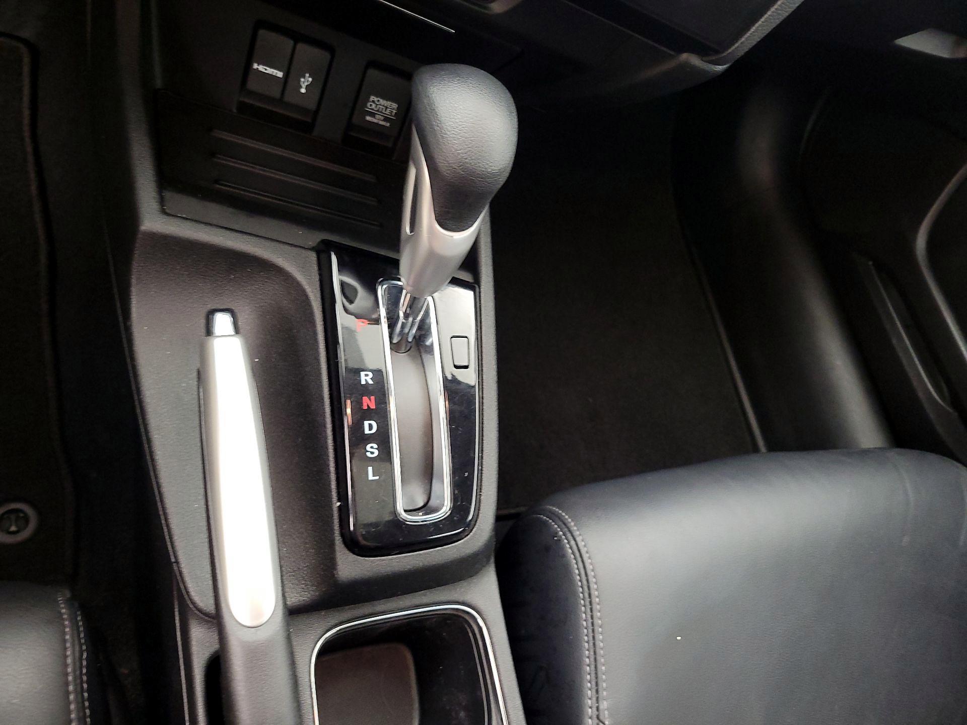 Thumbnail: 2015 Honda Civic - 17