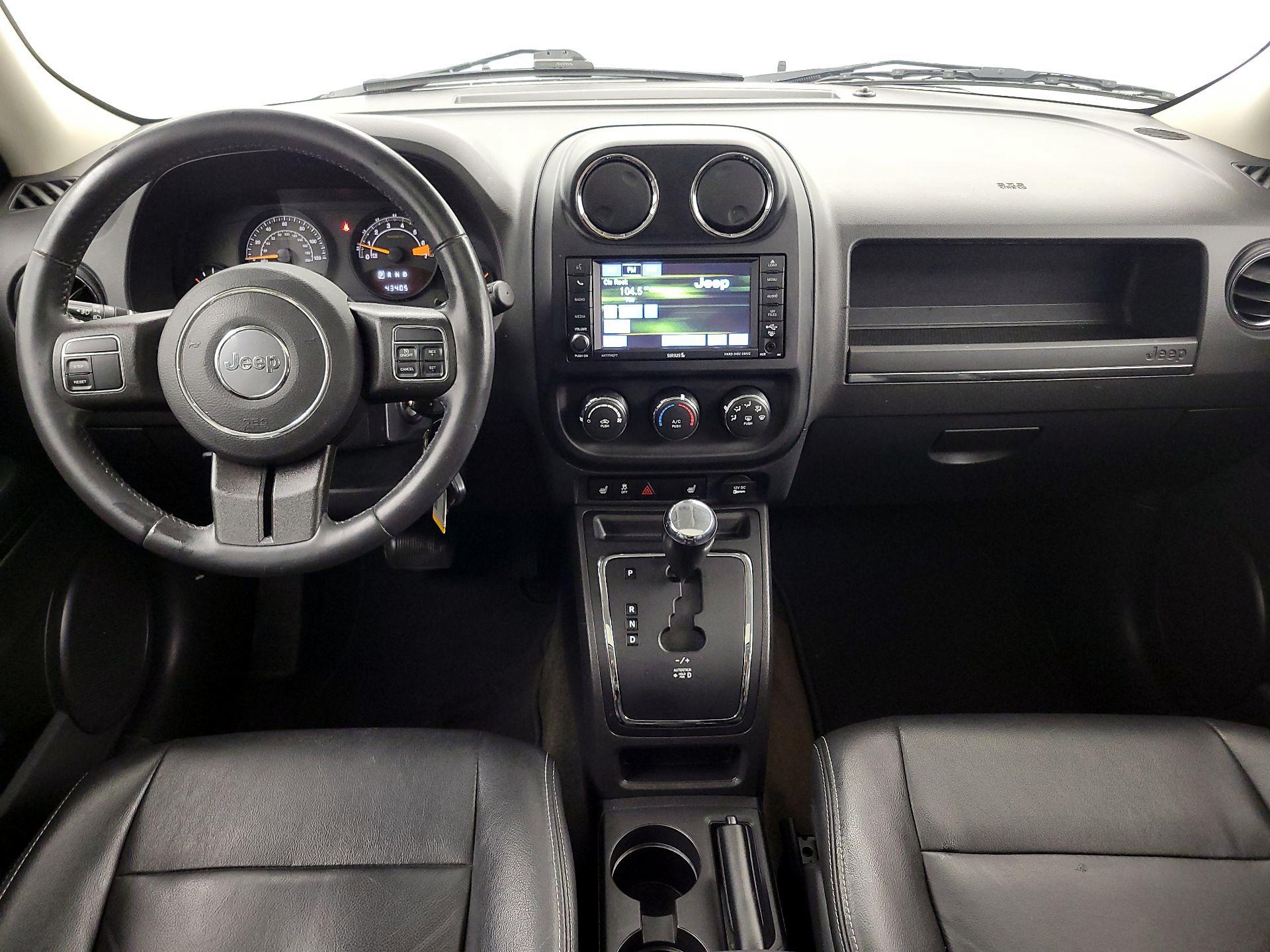 Thumbnail: 2017 Jeep Patriot - 9