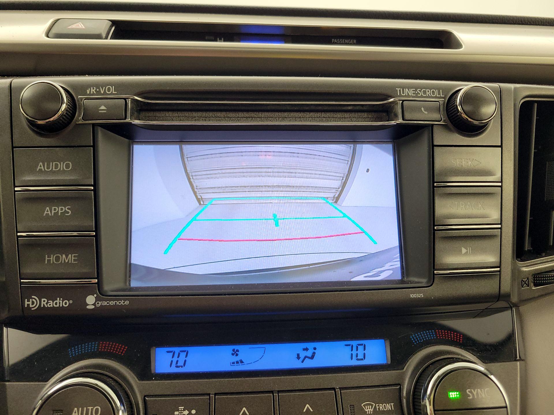 Thumbnail: 2015 Toyota RAV4 - 14
