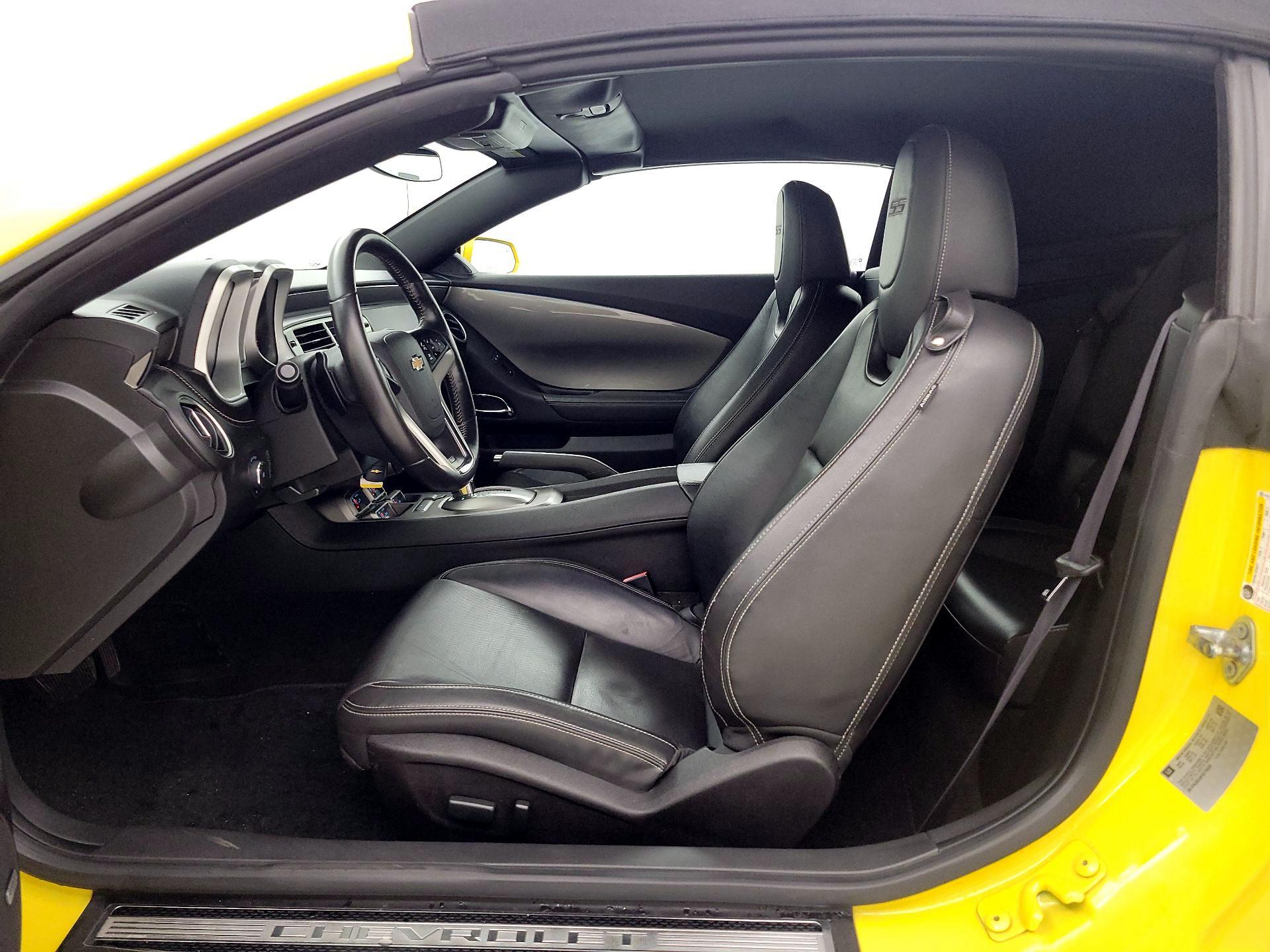 Thumbnail: 2015 Chevrolet Camaro - 11
