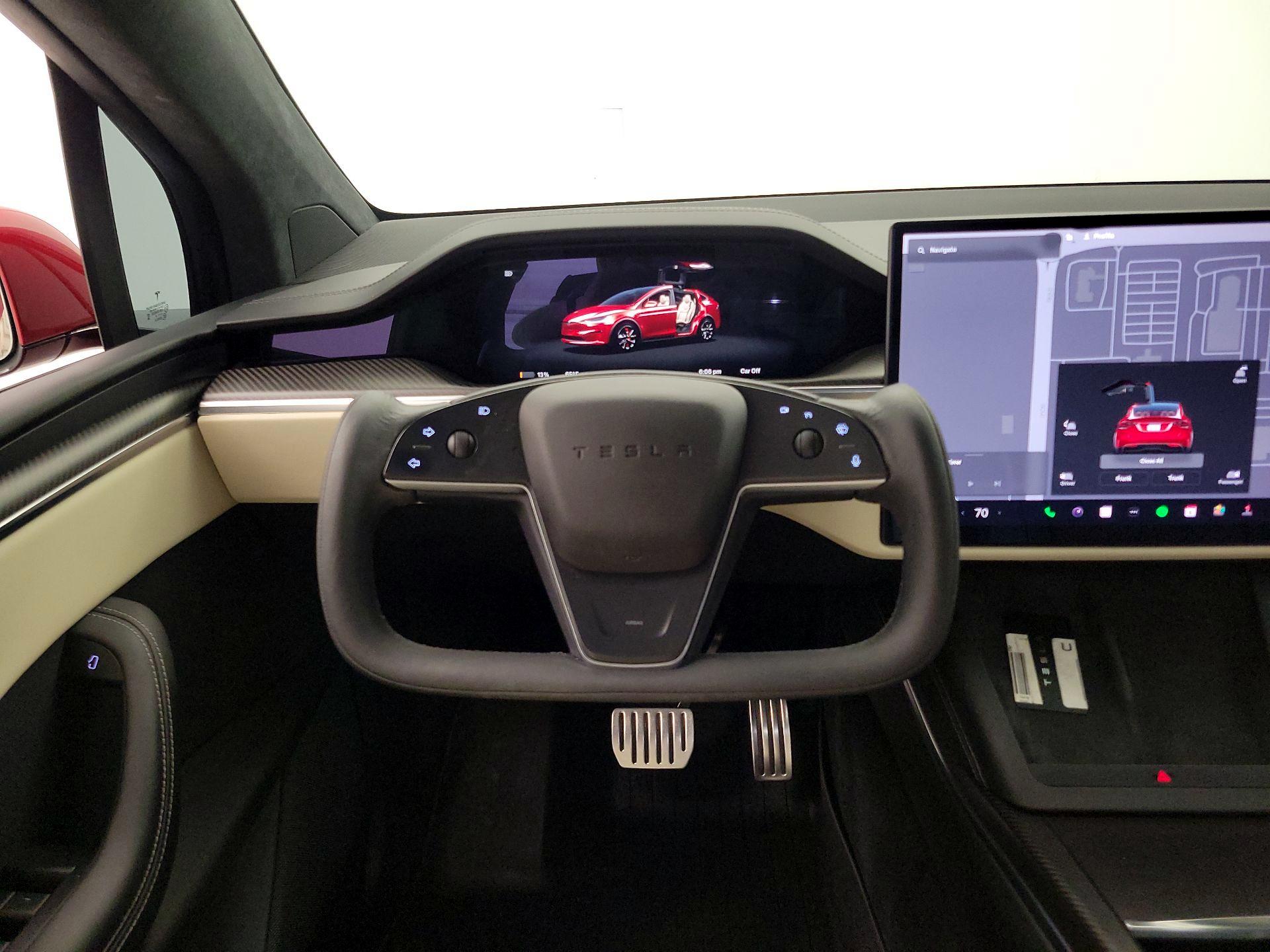 Thumbnail: 2024 Tesla Model X - 10