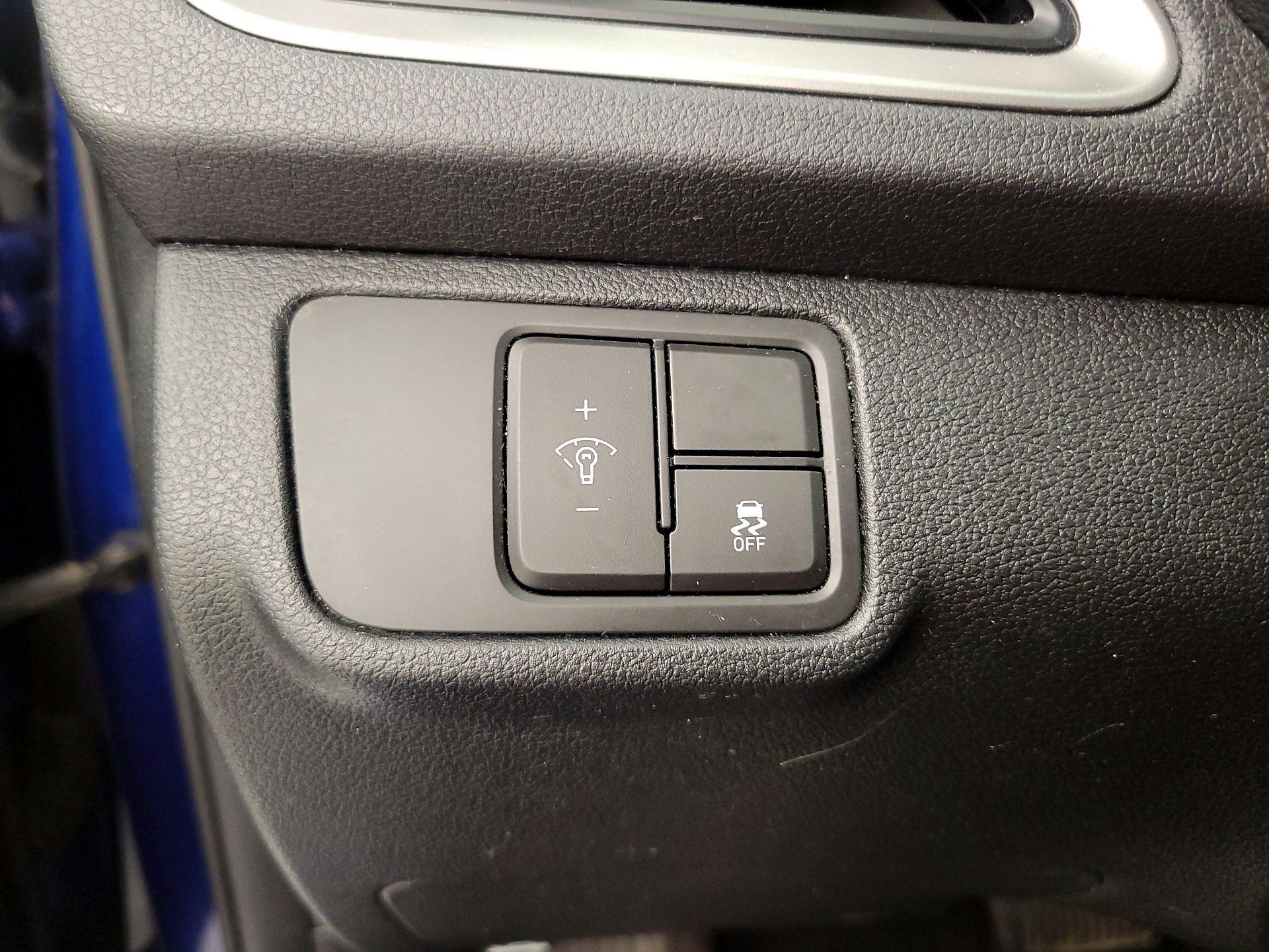 Thumbnail: 2019 Hyundai Accent - 13