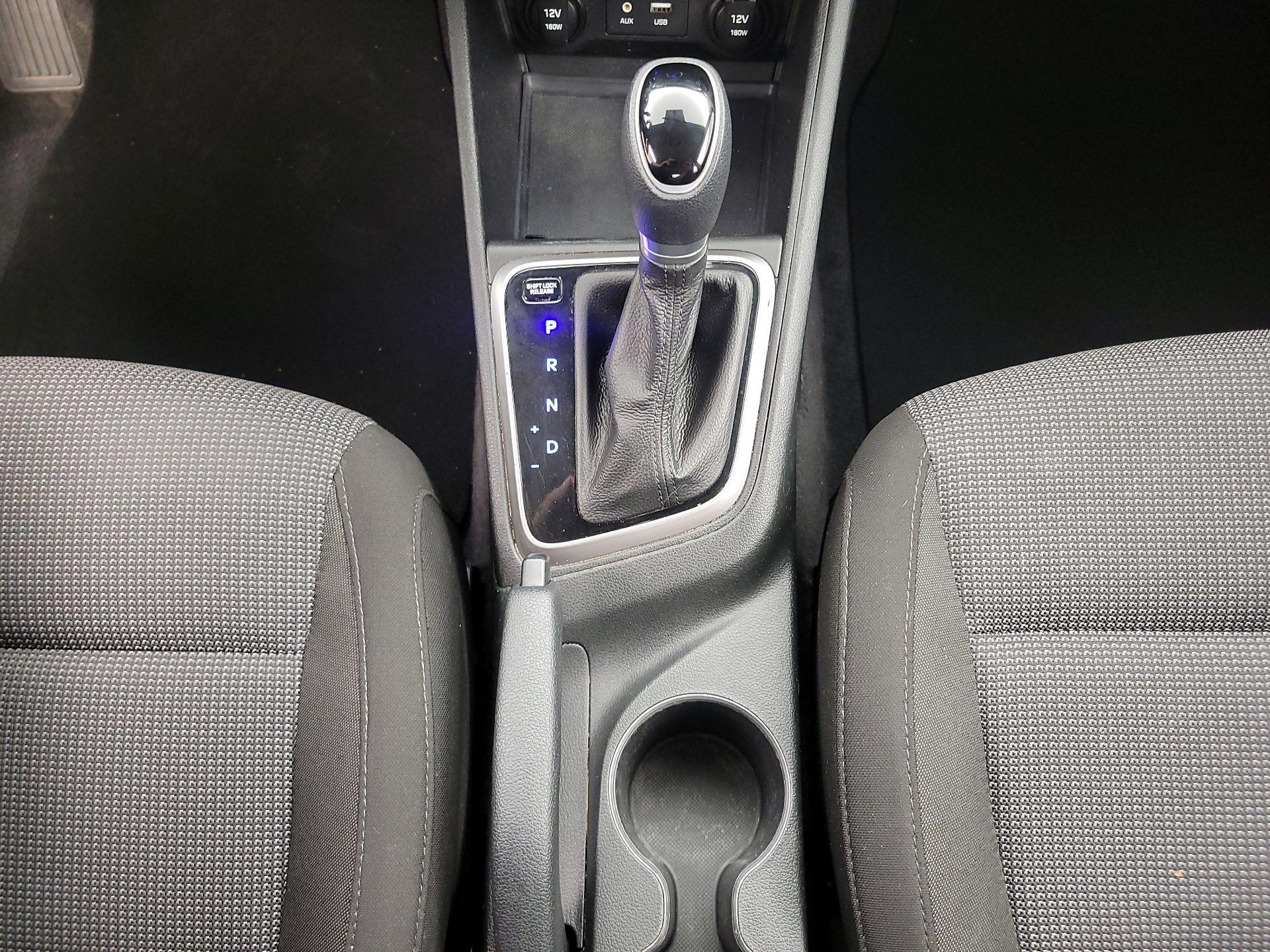 Thumbnail: 2019 Hyundai Accent - 17
