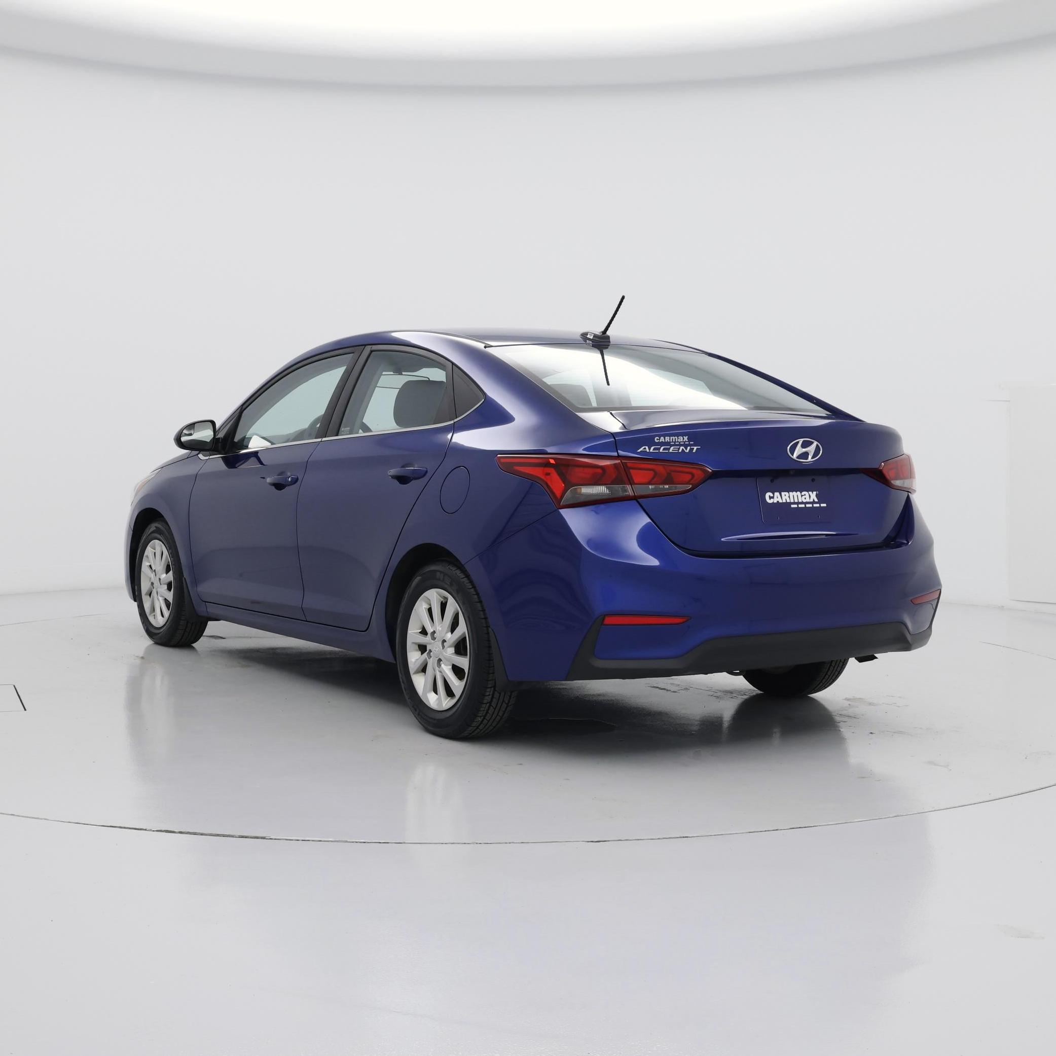 Thumbnail: 2019 Hyundai Accent - 2