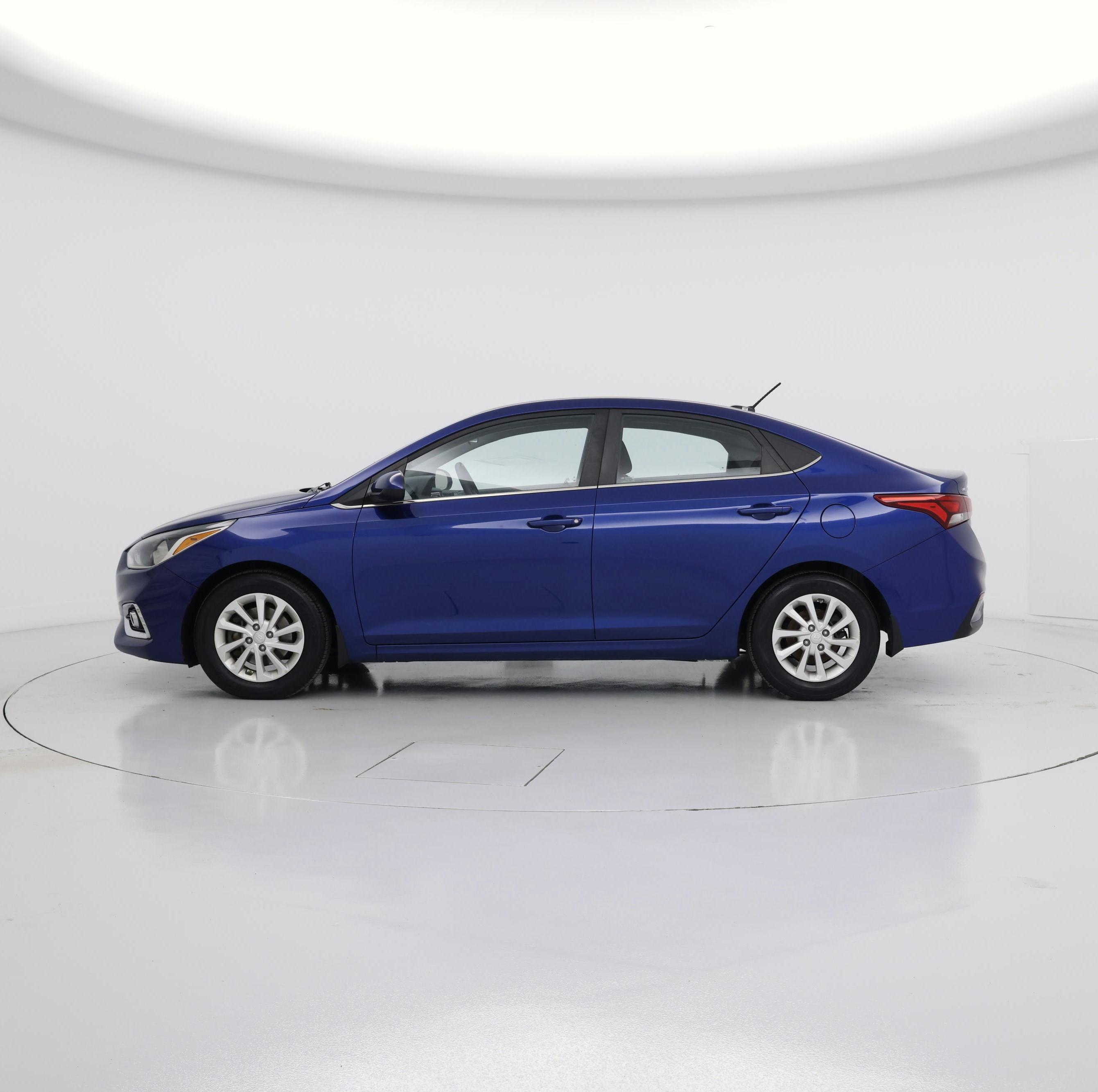 Thumbnail: 2019 Hyundai Accent - 3