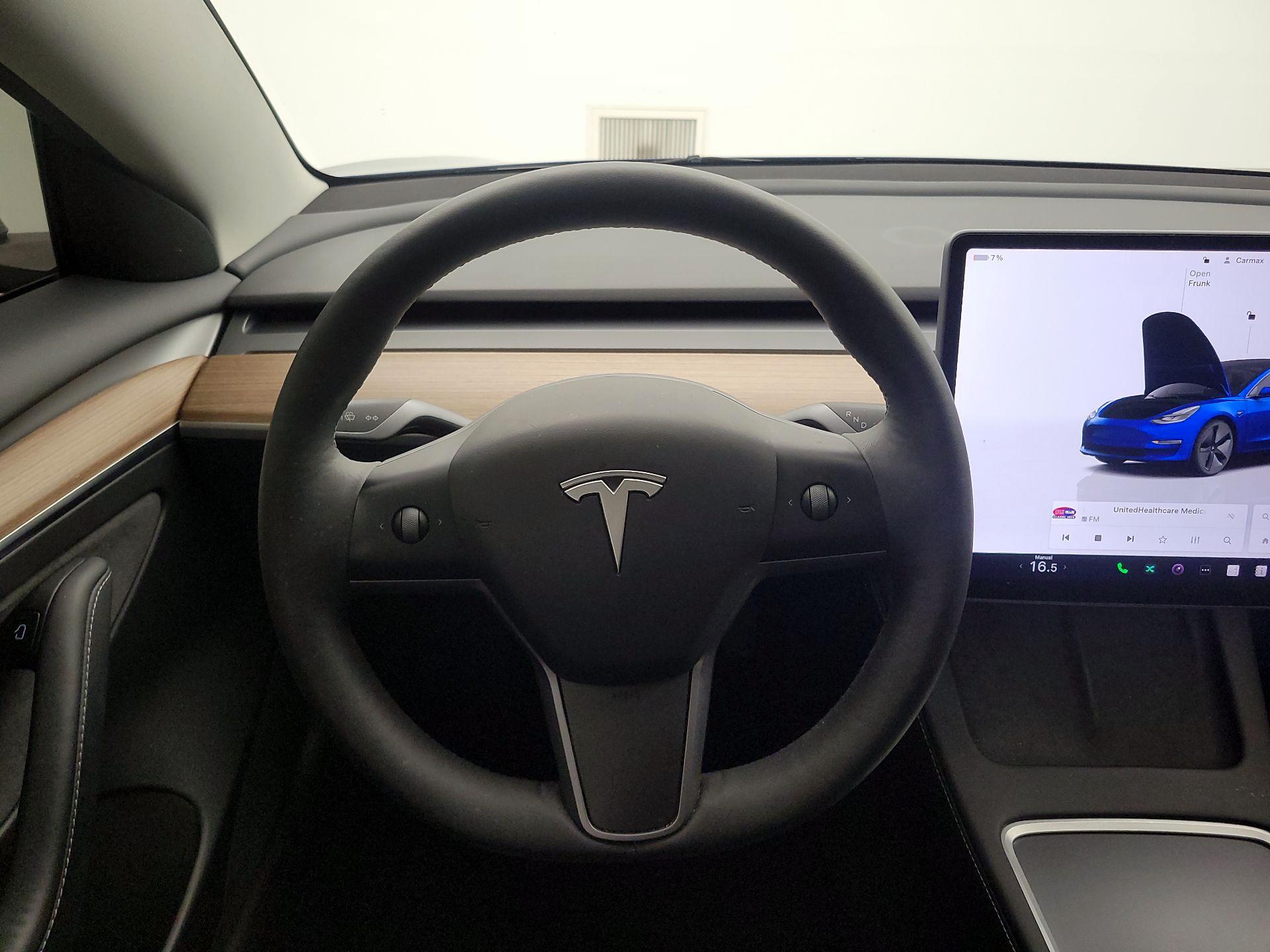 Thumbnail: 2023 Tesla Model 3 - 10