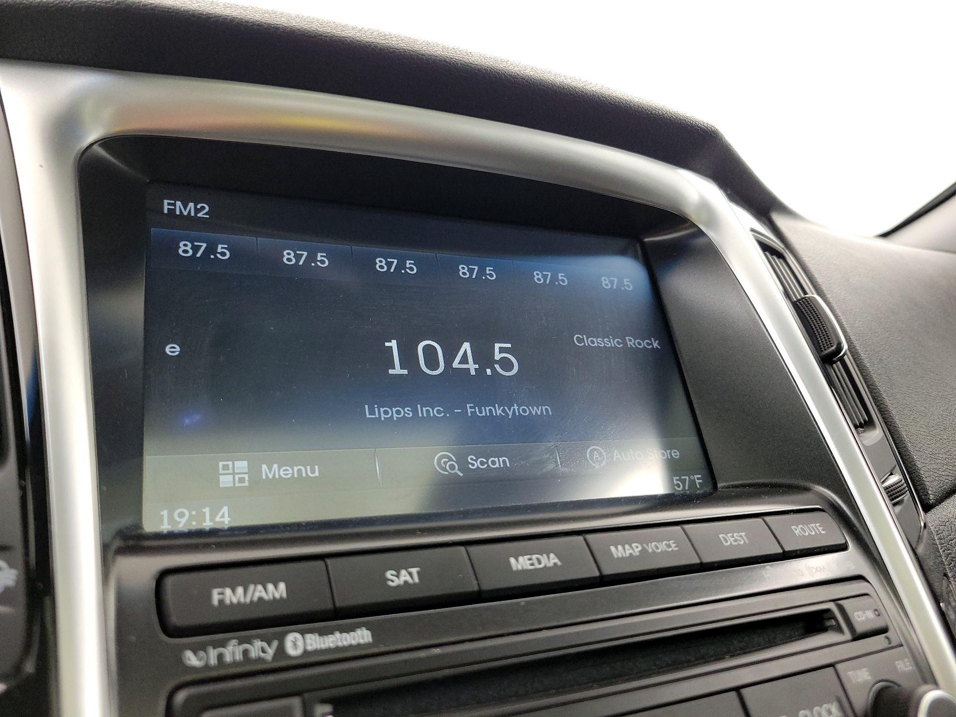 Thumbnail: 2014 Hyundai Sonata - 16