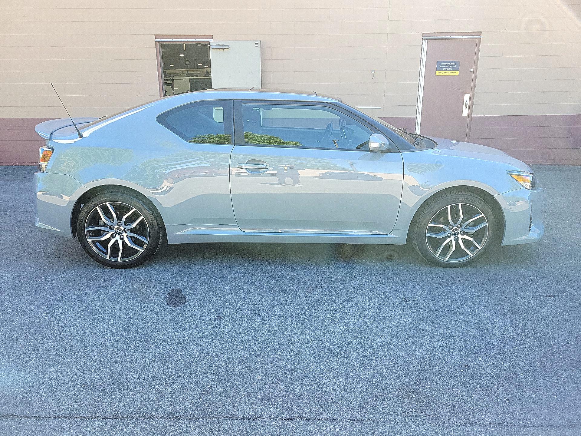 Thumbnail: 2016 Scion tC - 4