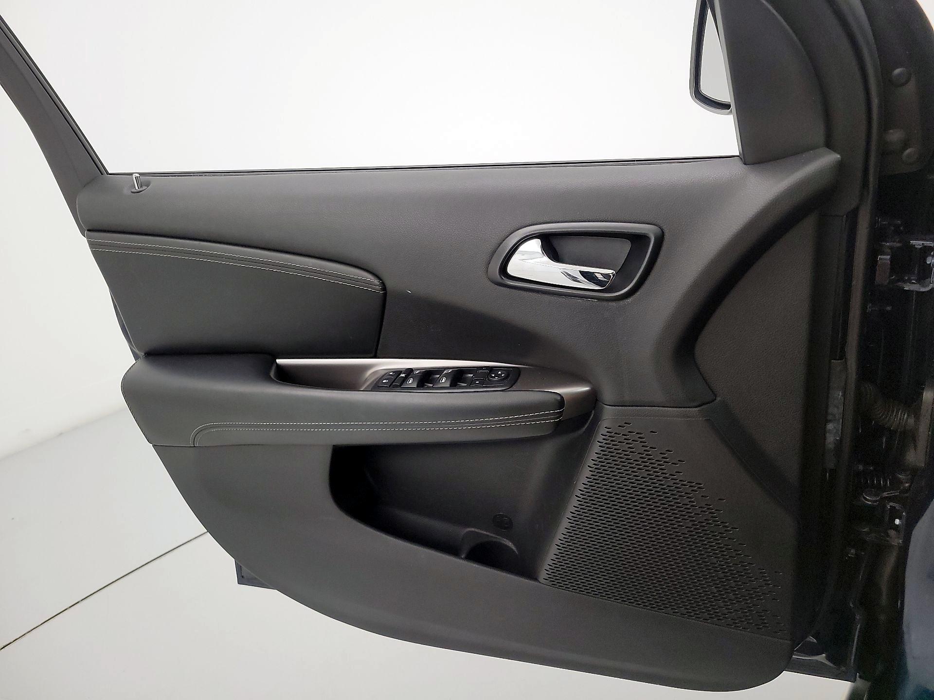Thumbnail: 2015 Dodge Journey - 12