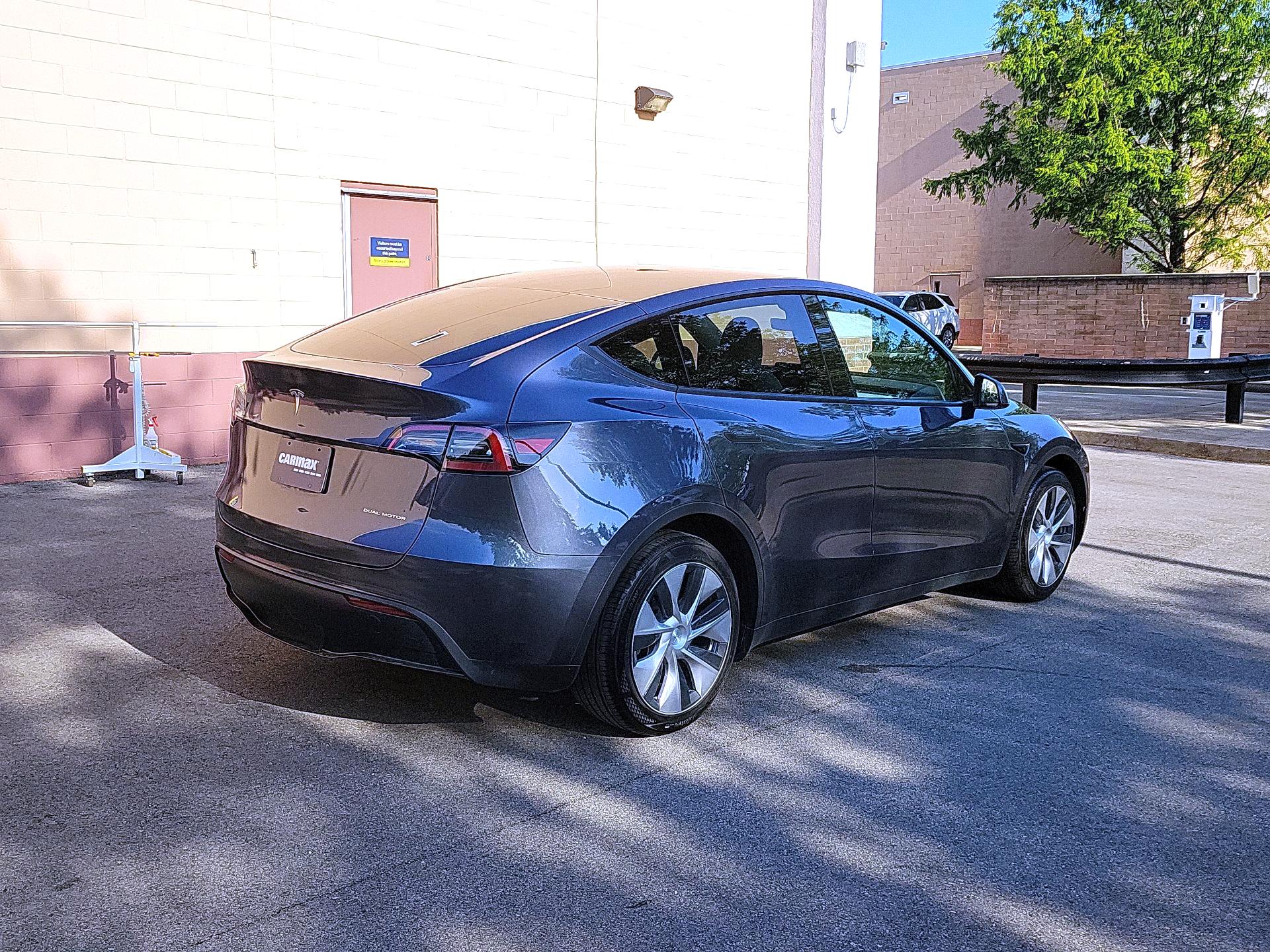 Thumbnail: 2023 Tesla Model Y - 5