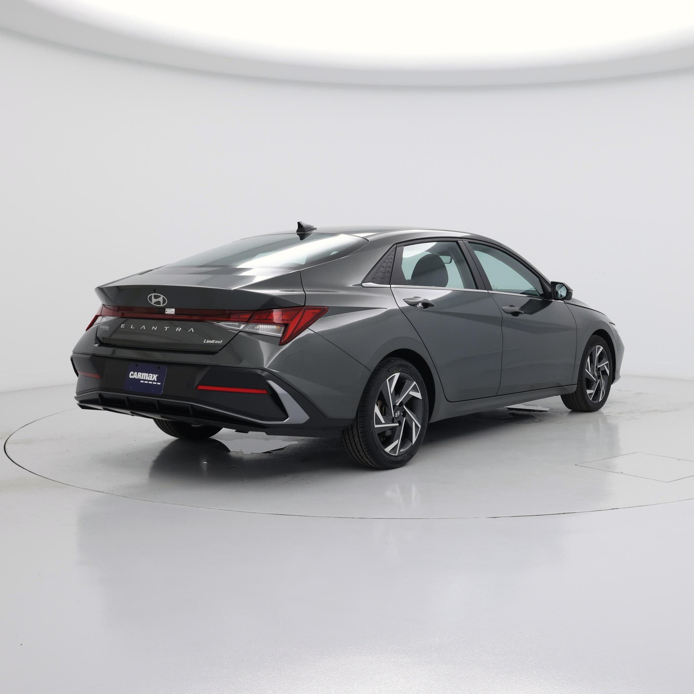Thumbnail: 2024 Hyundai Elantra - 8