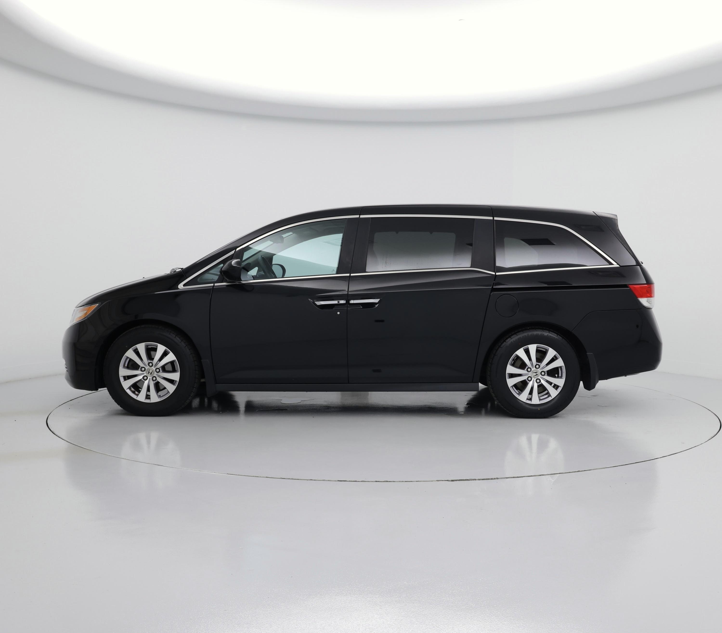 Thumbnail: 2015 Honda Odyssey - 3