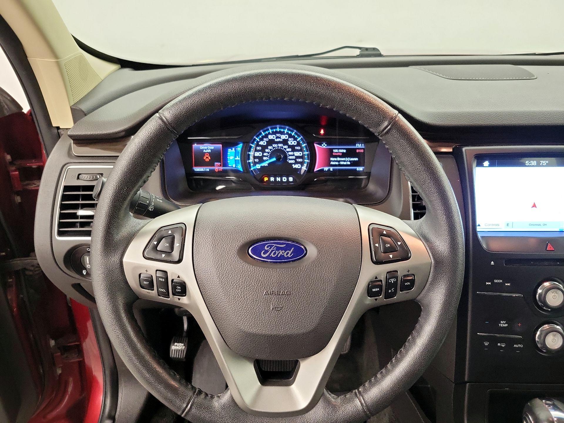 Thumbnail: 2017 Ford Flex - 10