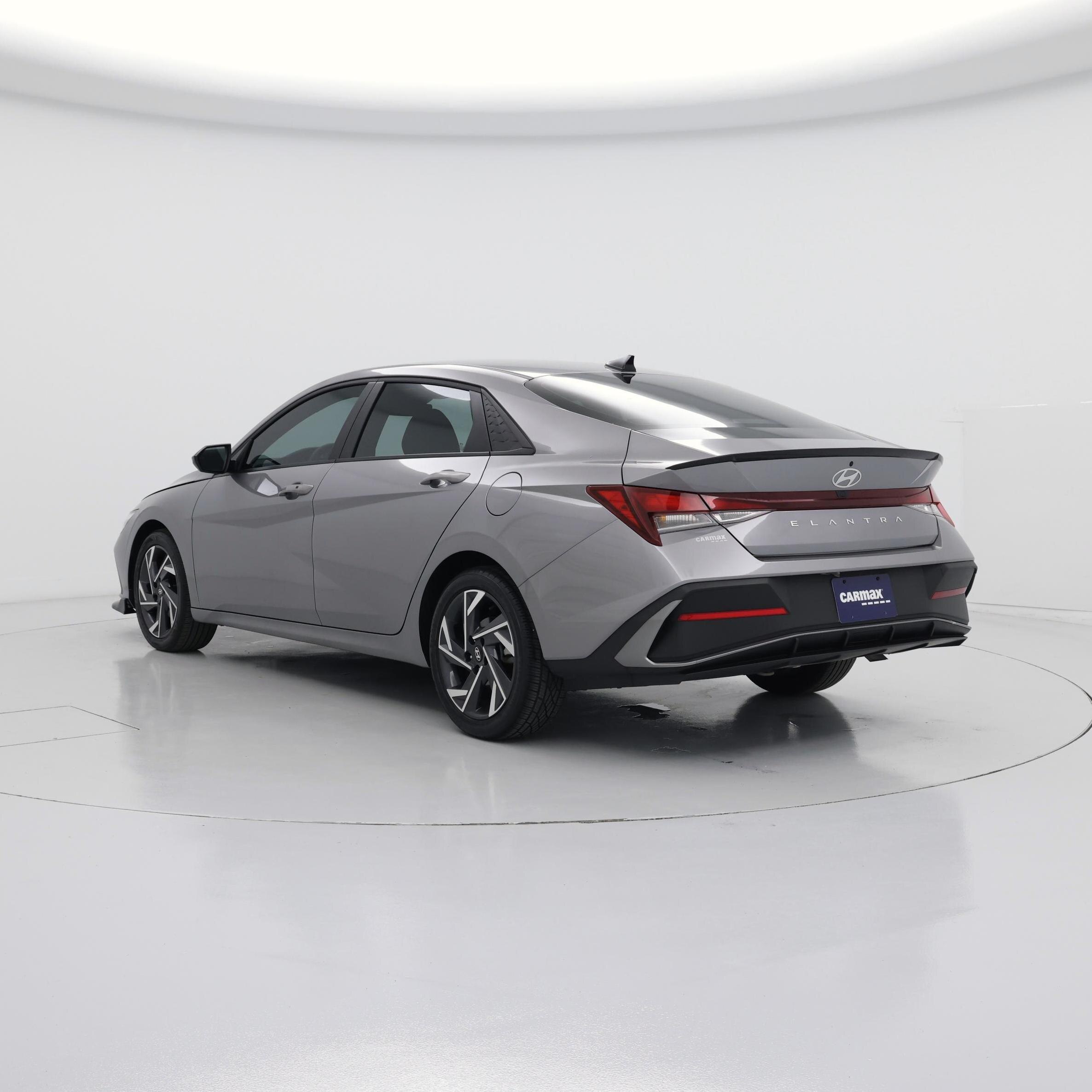 Thumbnail: 2025 Hyundai Elantra - 2