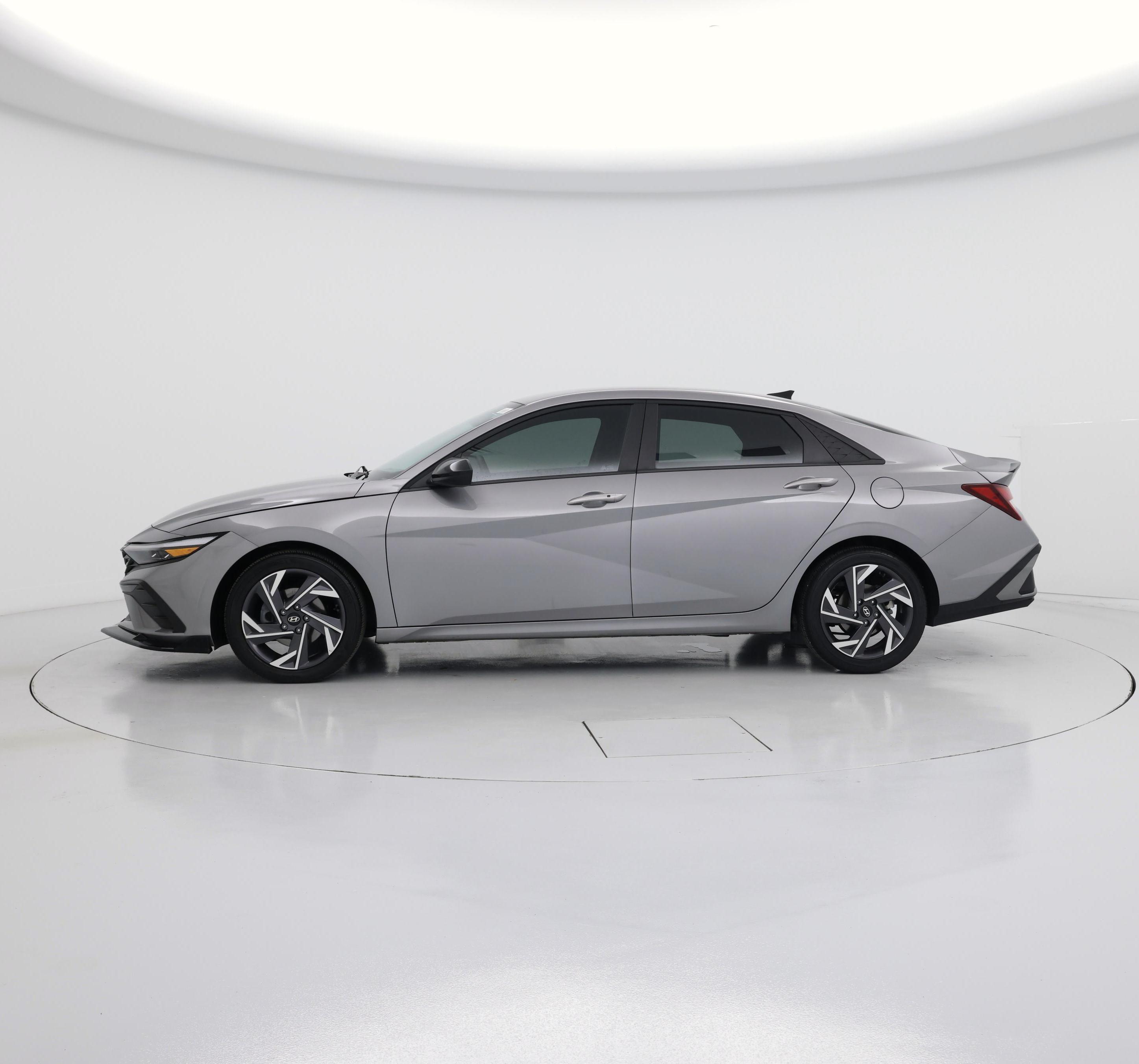 Thumbnail: 2025 Hyundai Elantra - 3