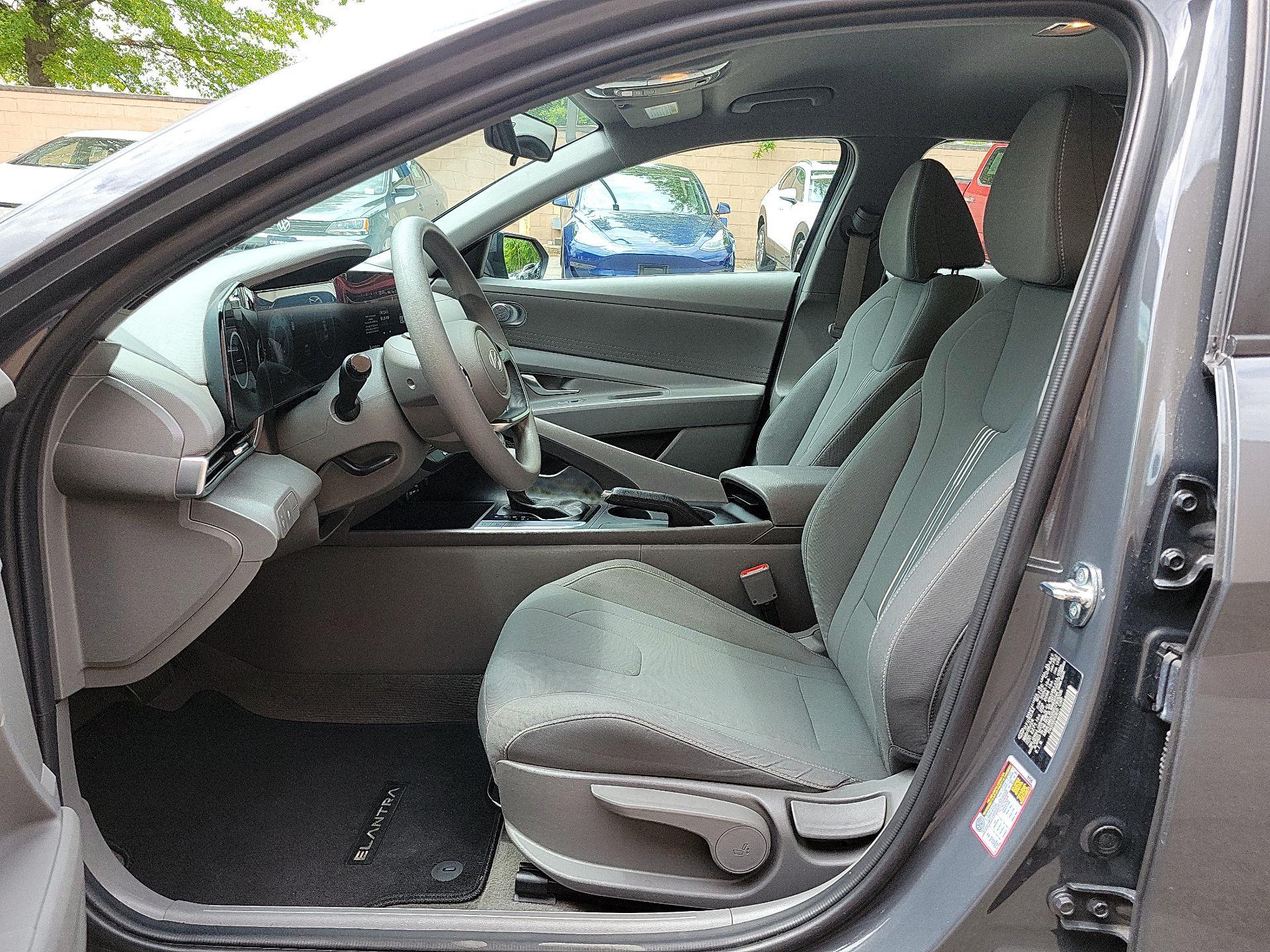 Thumbnail: 2024 Hyundai Elantra - 9