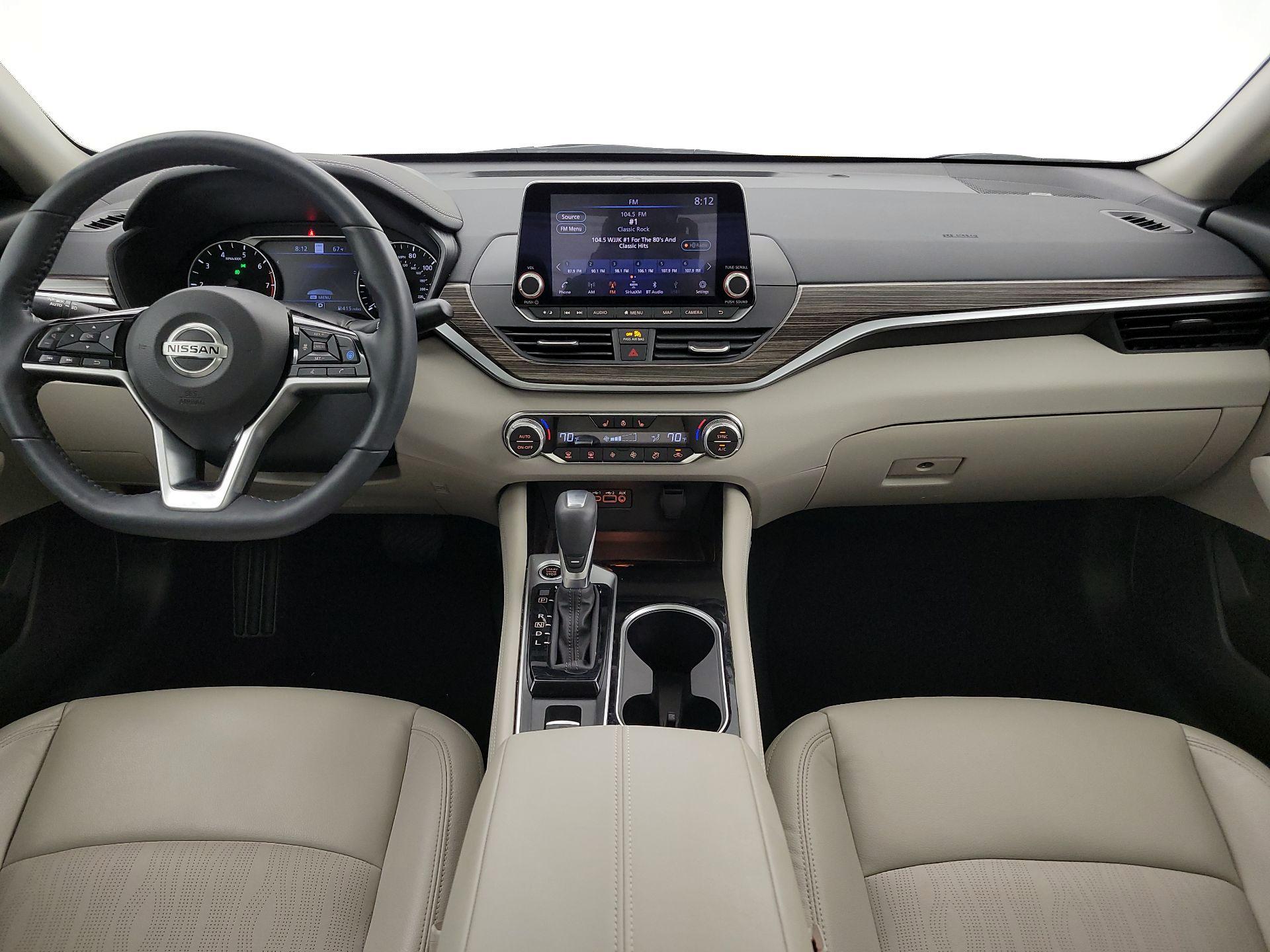 Thumbnail: 2021 Nissan Altima - 9