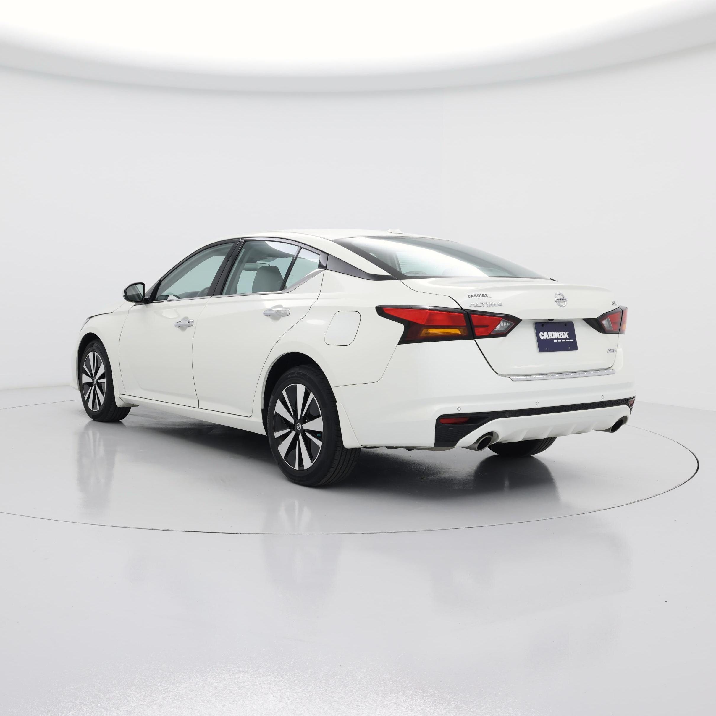Thumbnail: 2021 Nissan Altima - 2