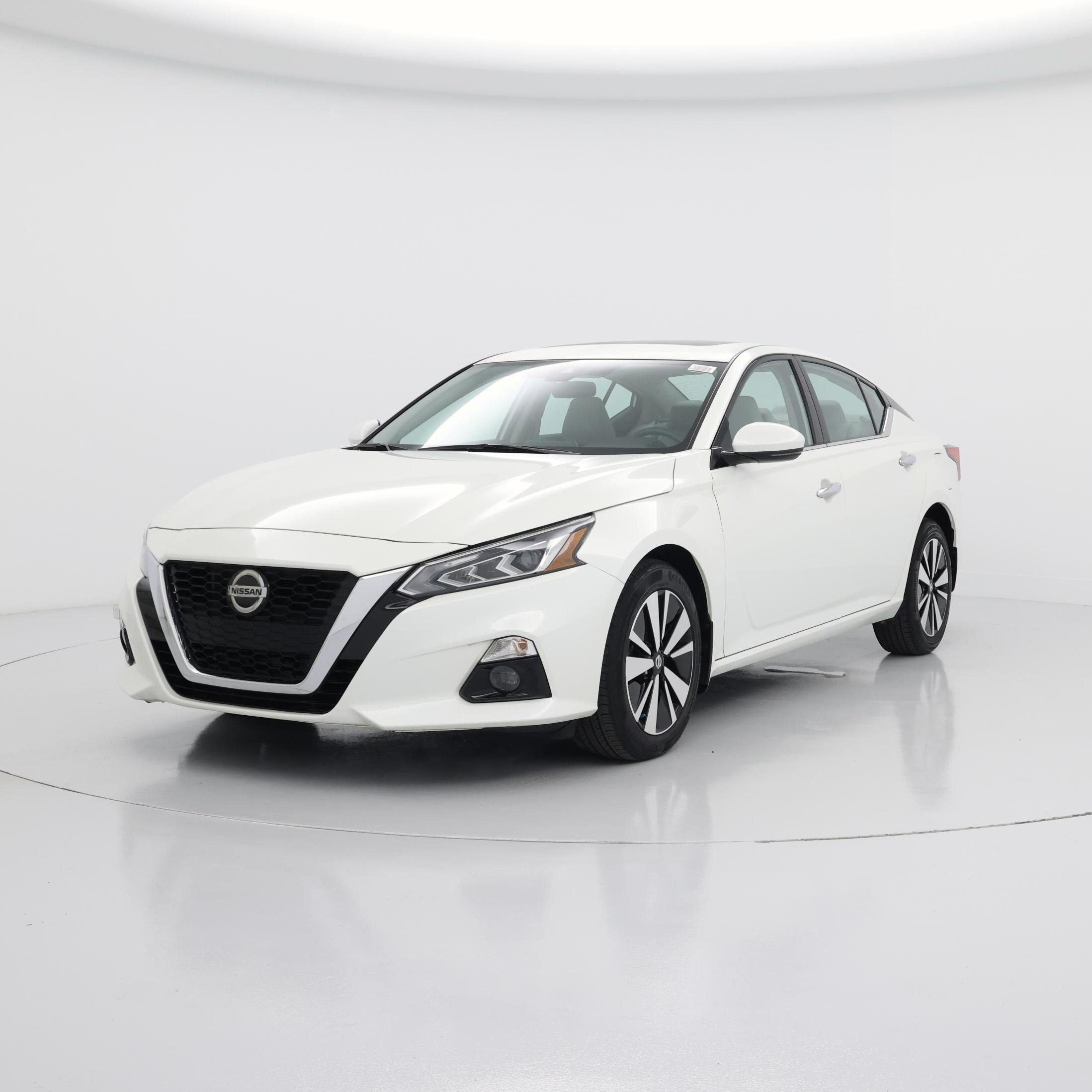 Thumbnail: 2021 Nissan Altima - 4