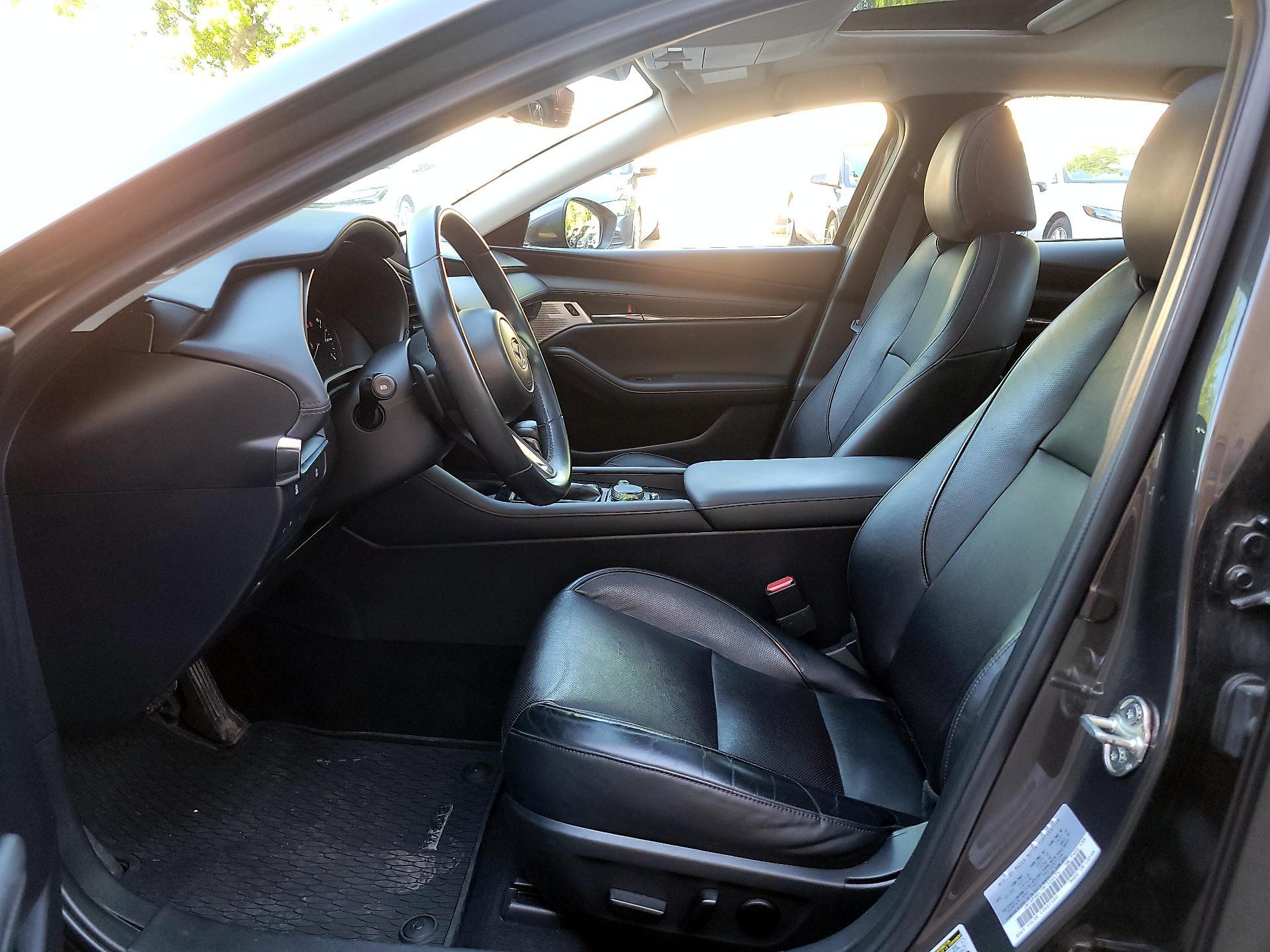 Thumbnail: 2021 Mazda Mazda3 - 9