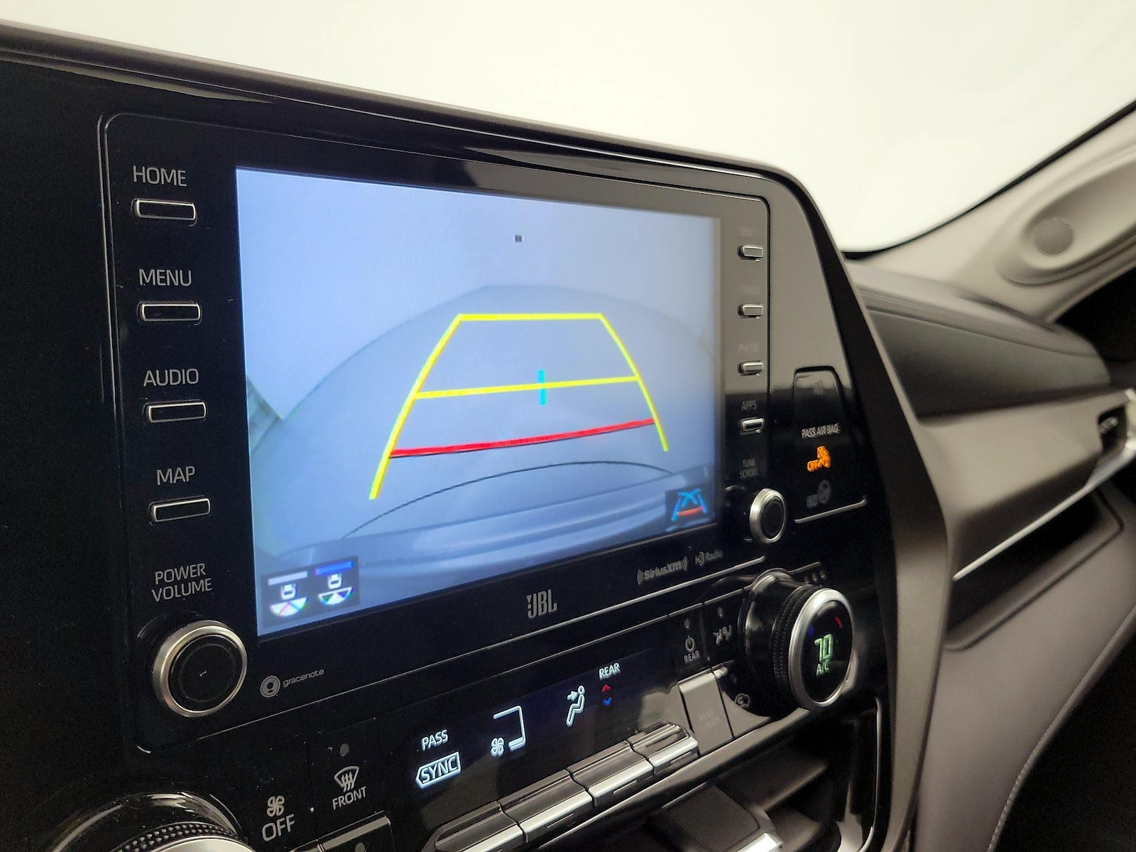 2021 Toyota Highlander Limited - Photo 16
