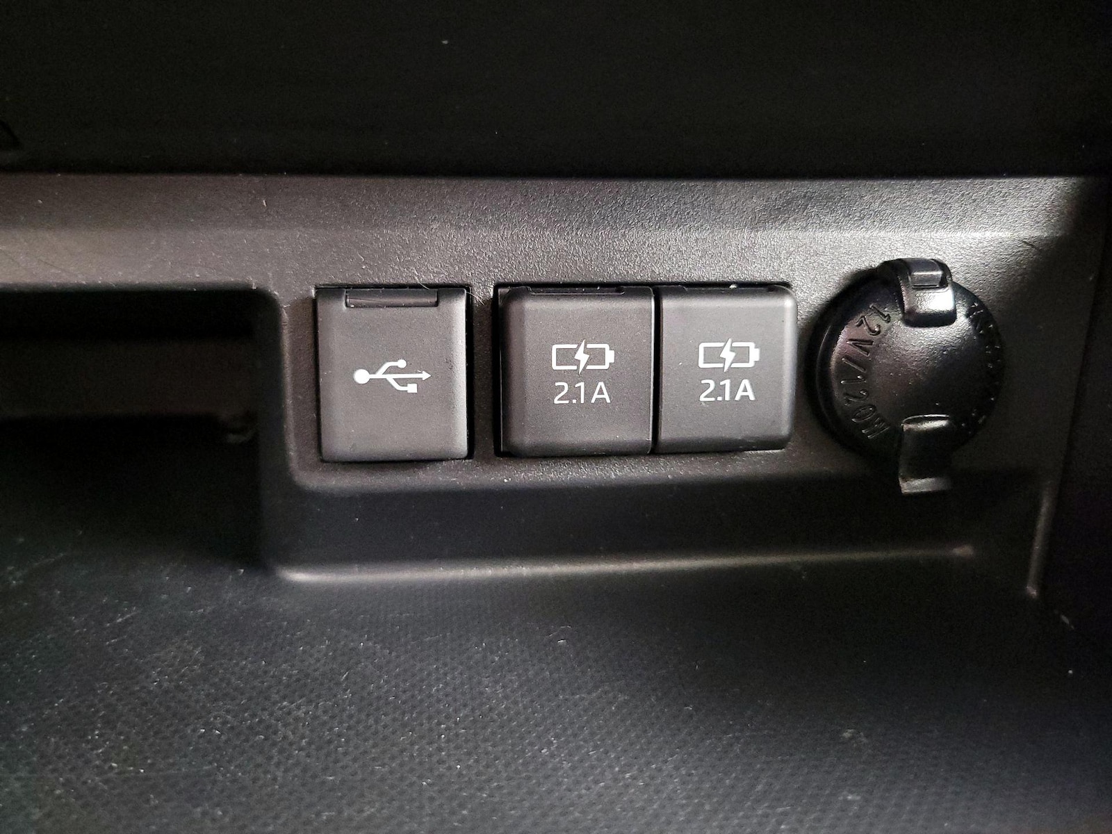 2021 Toyota Highlander Limited - Photo 20