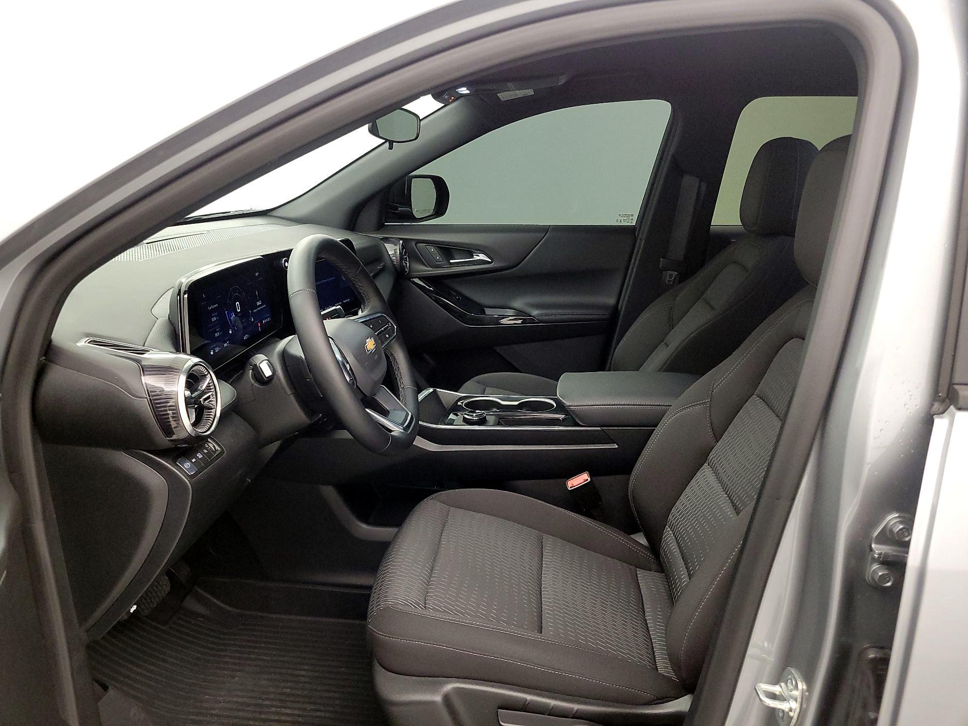 Thumbnail: 2026 Chevrolet Equinox - 11
