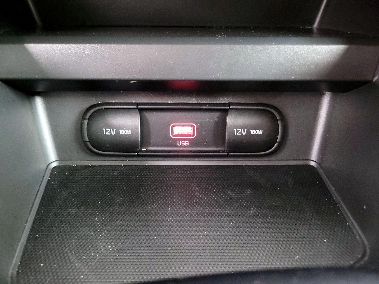 2022 Kia Soul LX - Photo 19