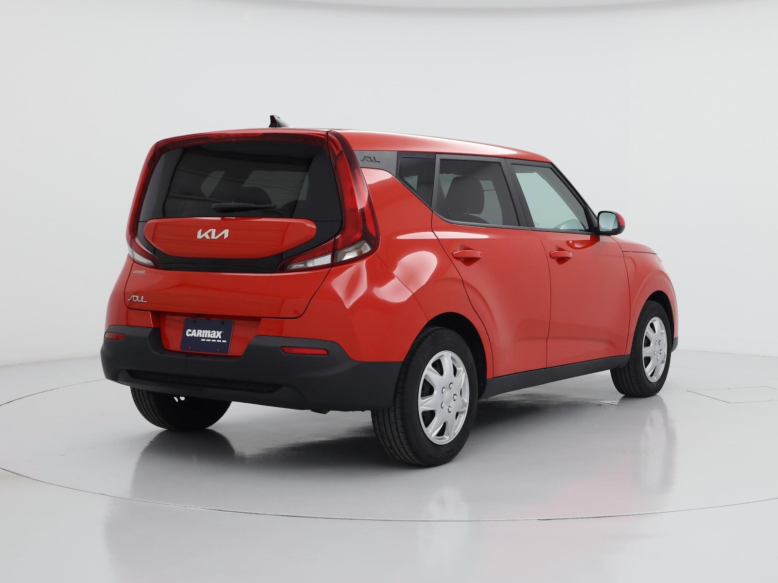2022 Kia Soul LX - Photo 9