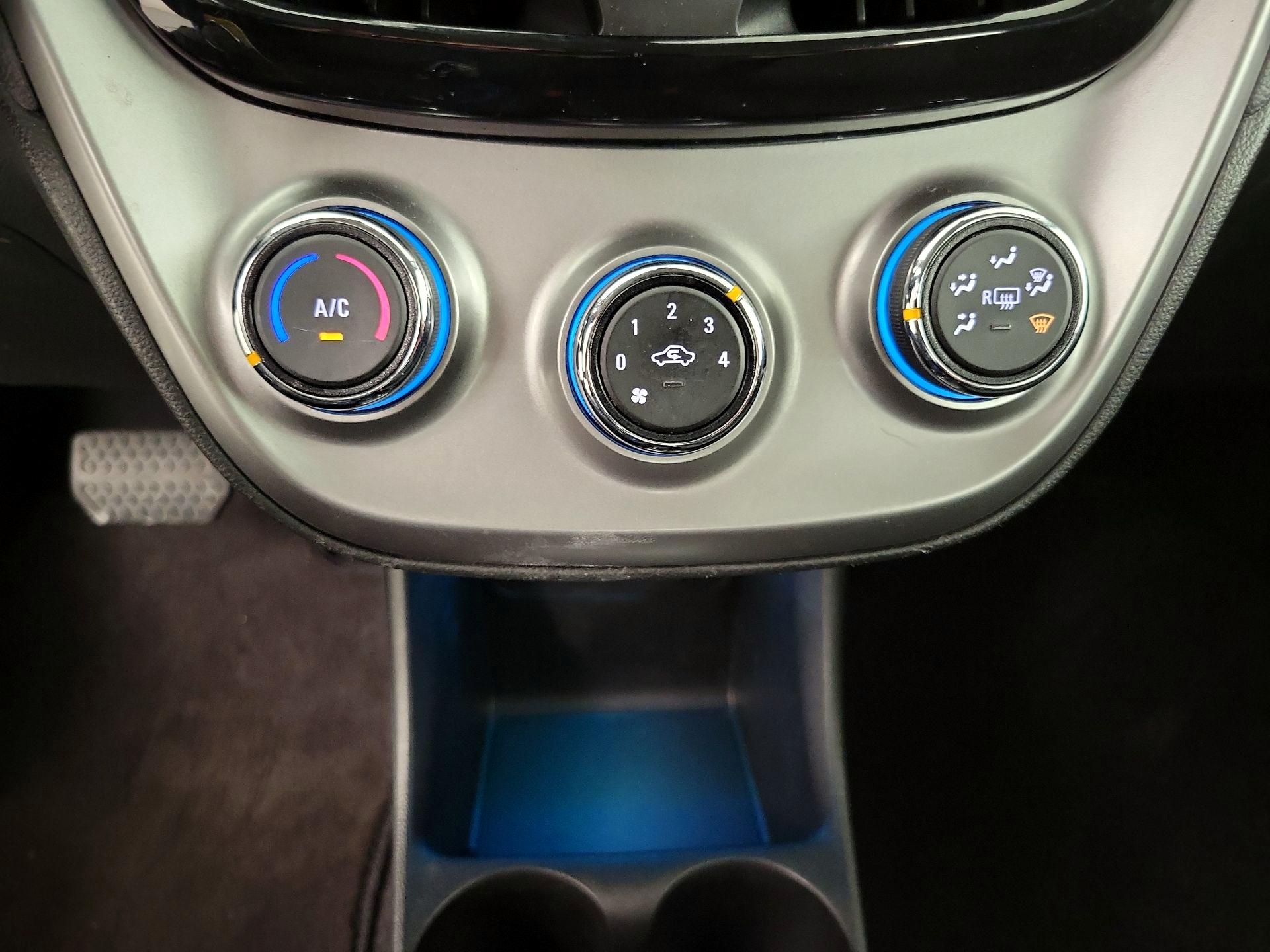 Thumbnail: 2017 Chevrolet Spark - 16