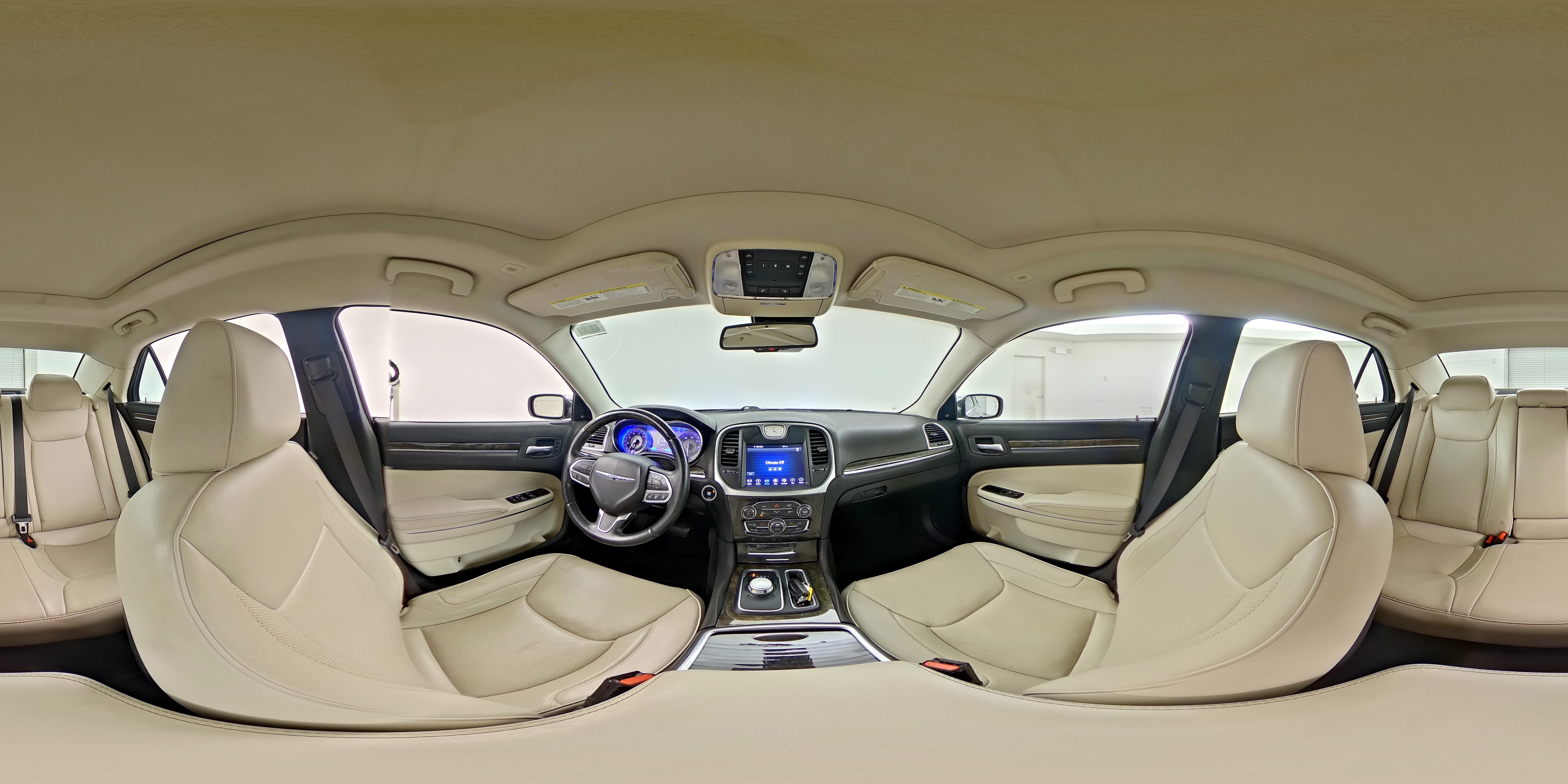2018 Chrysler 300 Limited - Photo 26